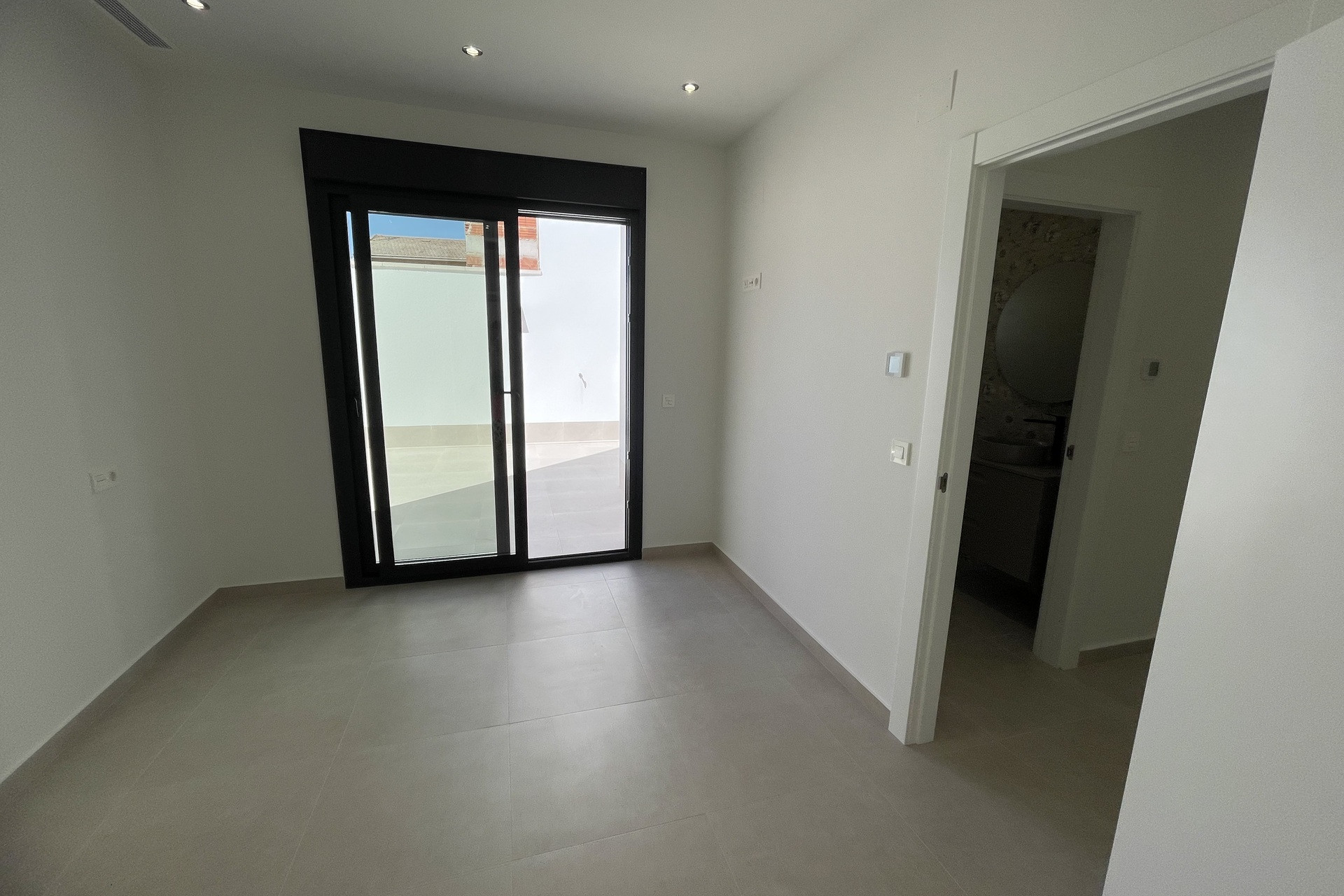 Nouvelle construction - detached -
Heredades