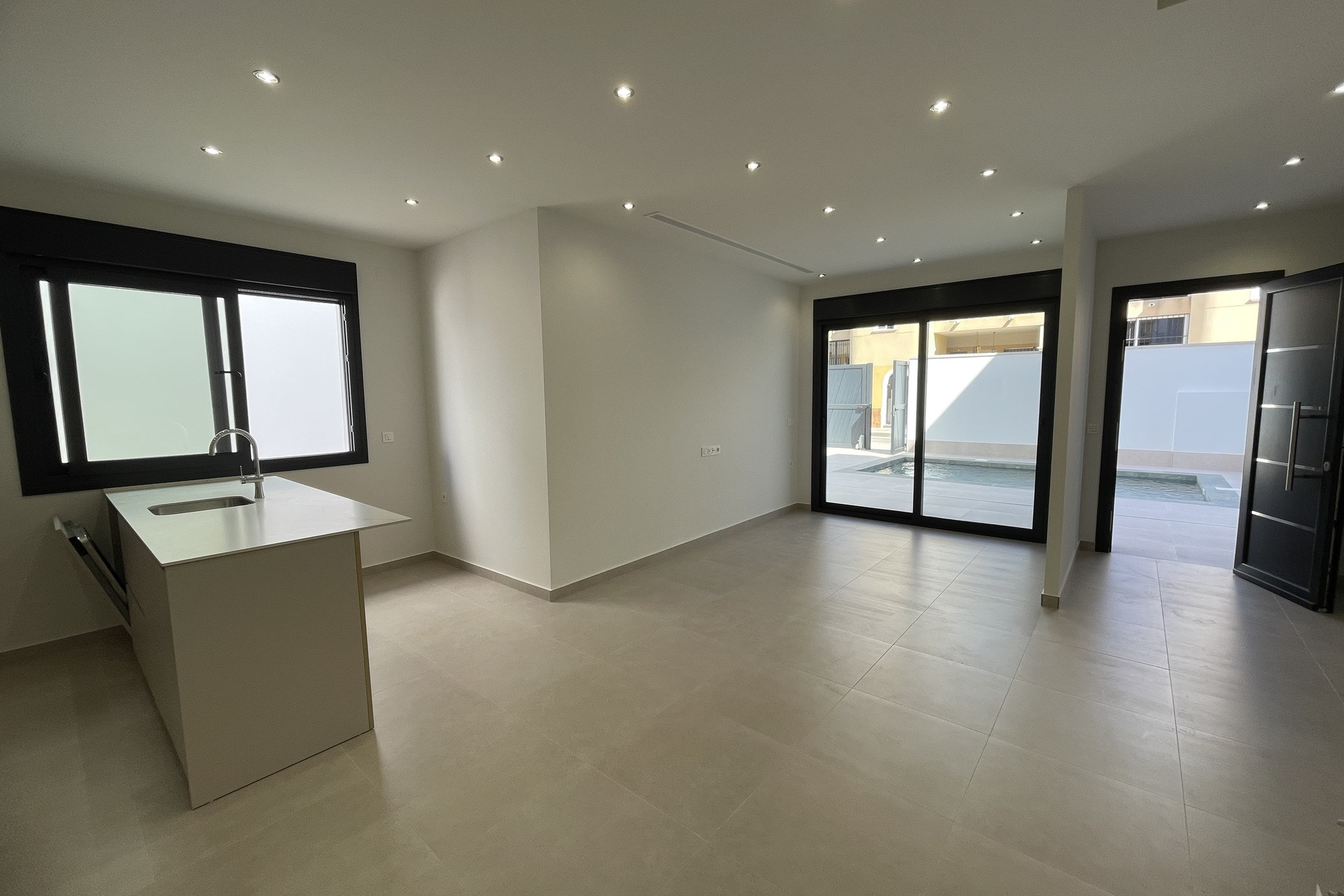 Nouvelle construction - detached -
Heredades