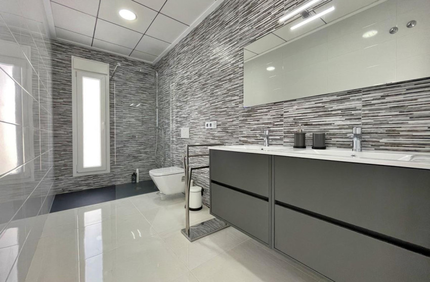 Nouvelle construction - detached -
Rafal