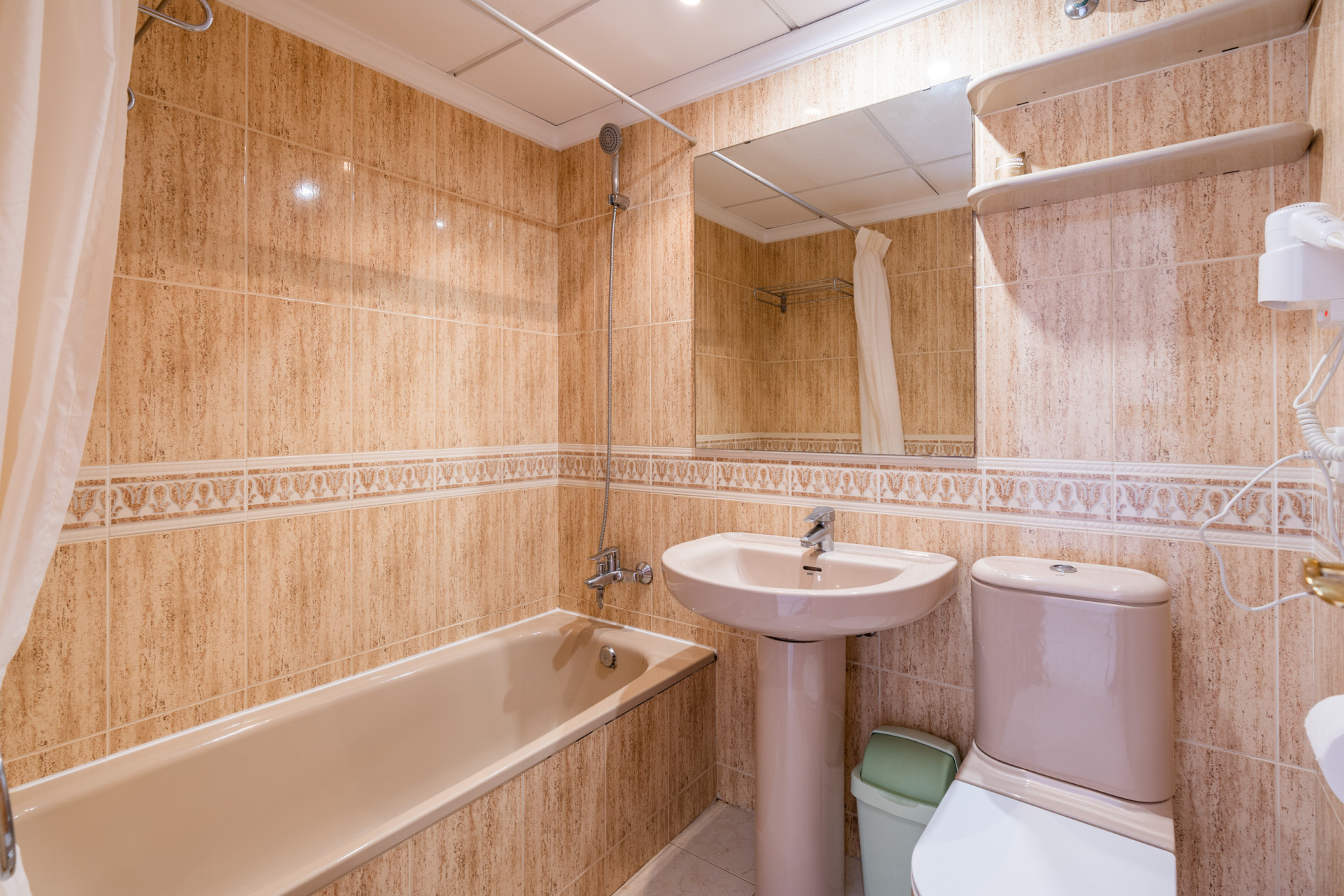 Nouvelle construction - high-bungalow -
Calpe