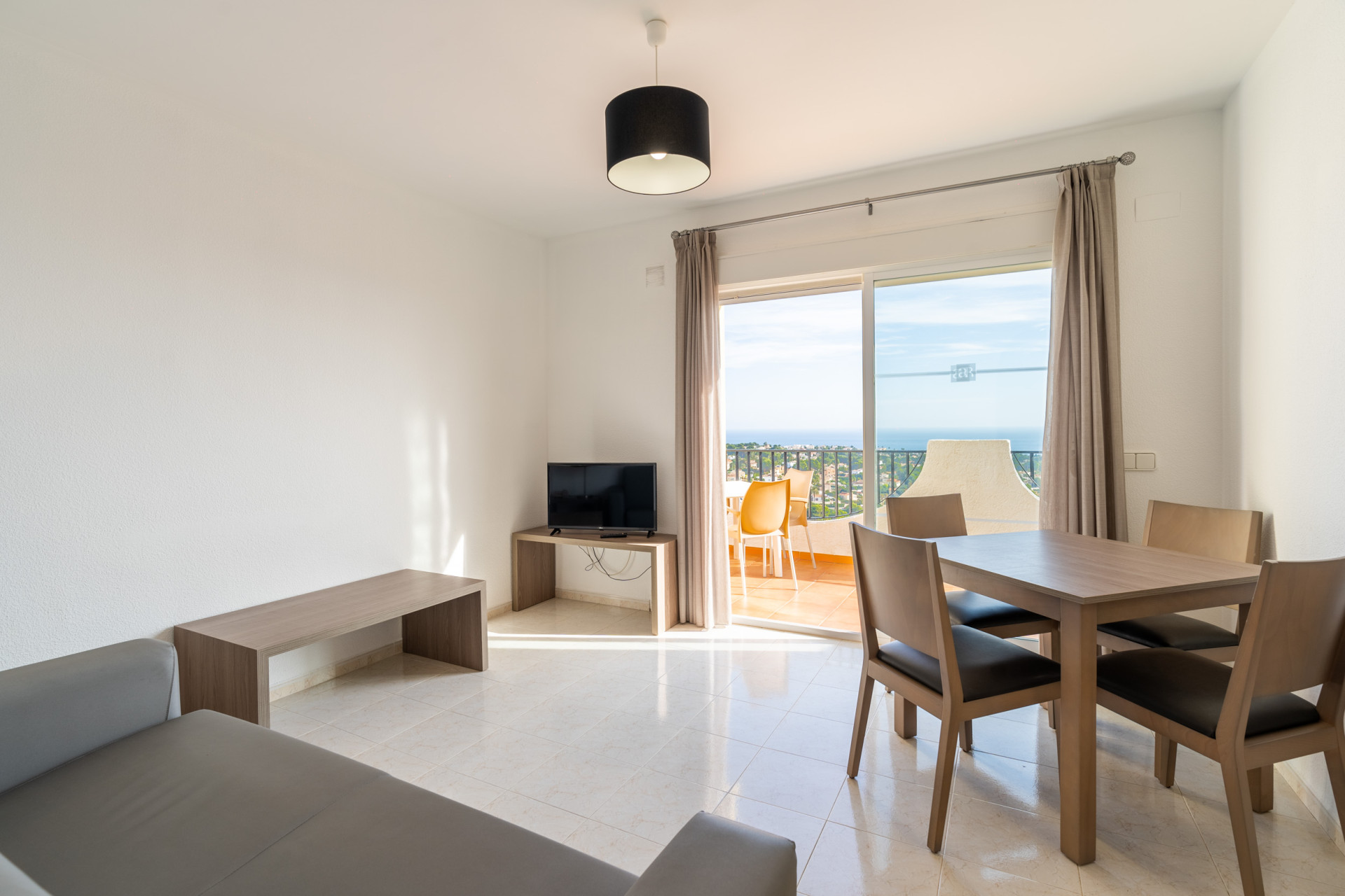 Nouvelle construction - high-bungalow -
Calpe
