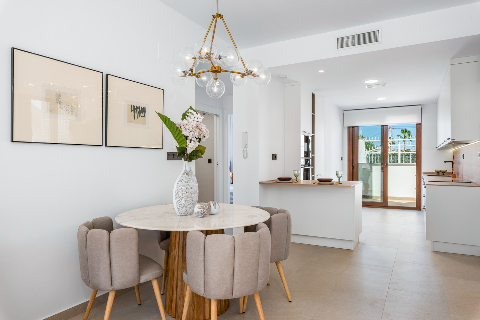 Nouvelle construction - high-bungalow -
Torrevieja