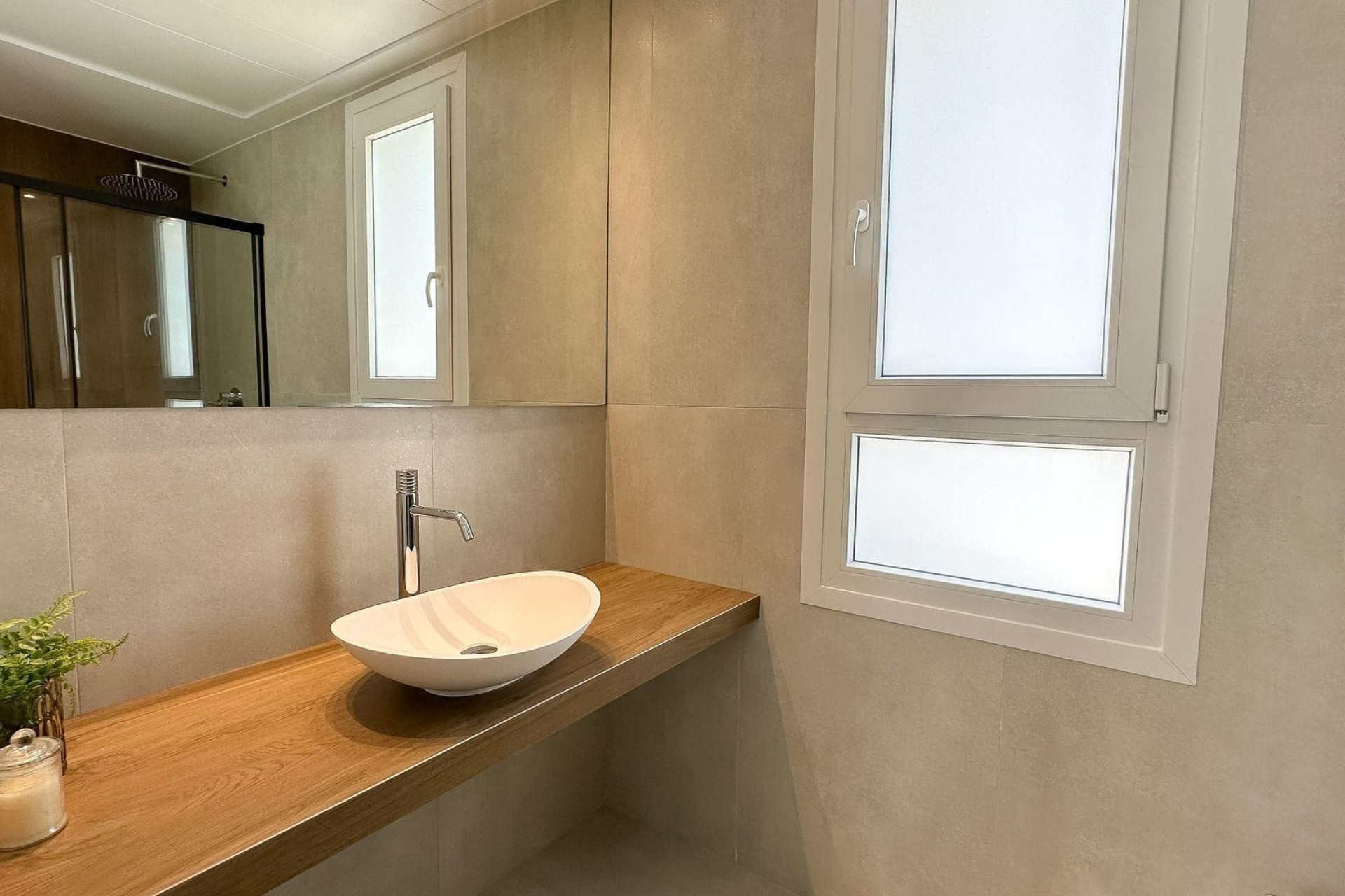 Nouvelle construction - Maison mitoyenne -
Algorfa