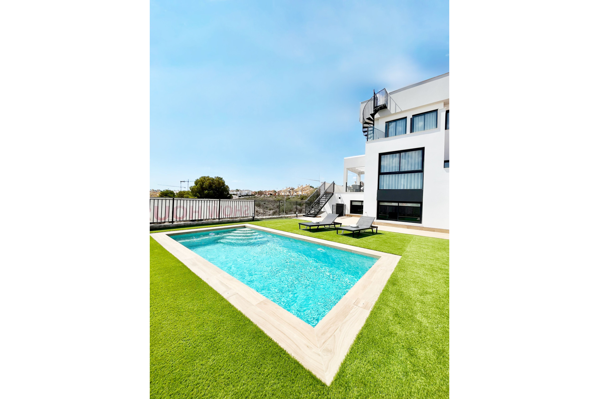 Nouvelle construction - Maison mitoyenne -
Algorfa