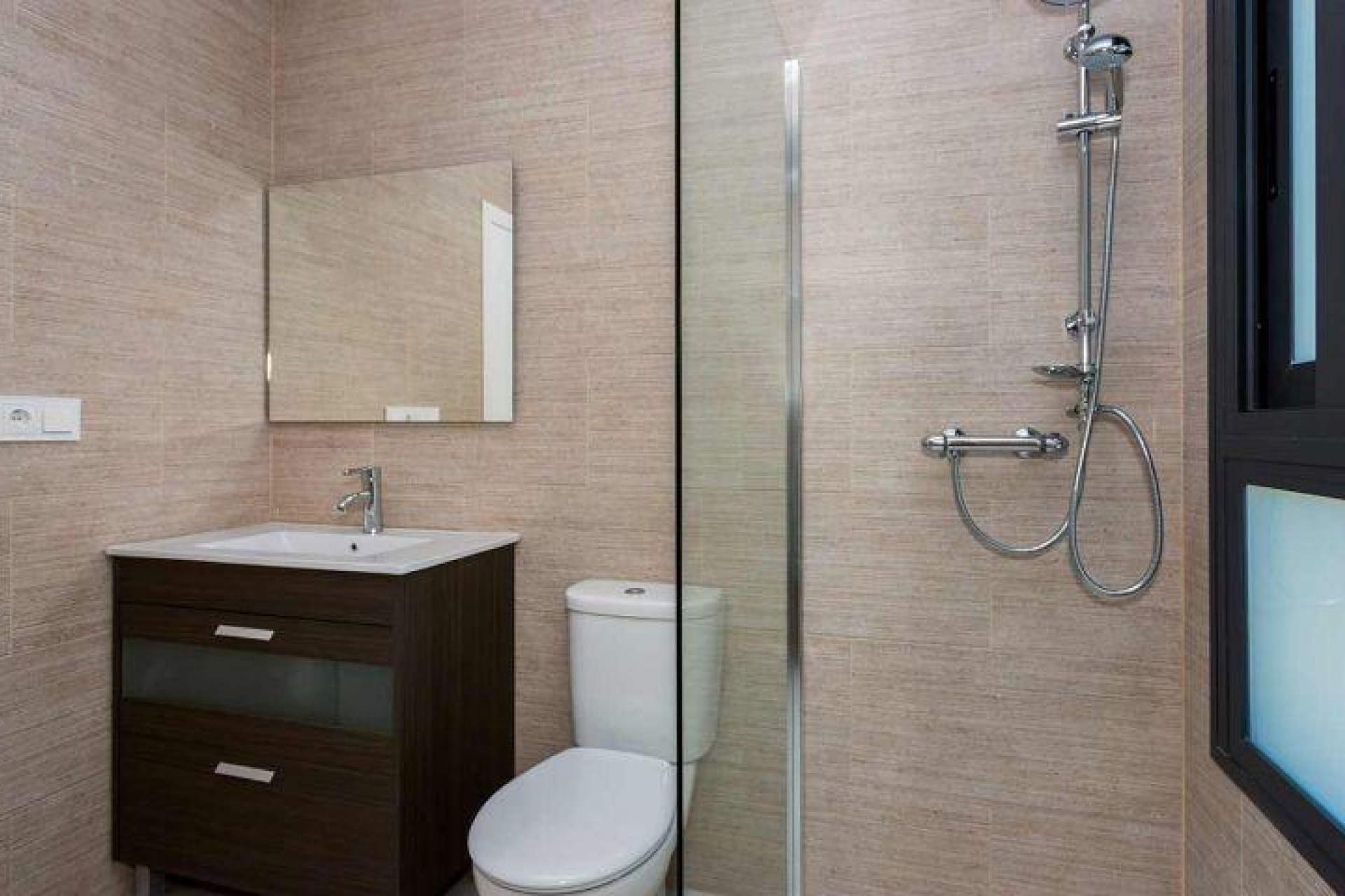 Nouvelle construction - Maison mitoyenne -
Daya Nueva - Centro