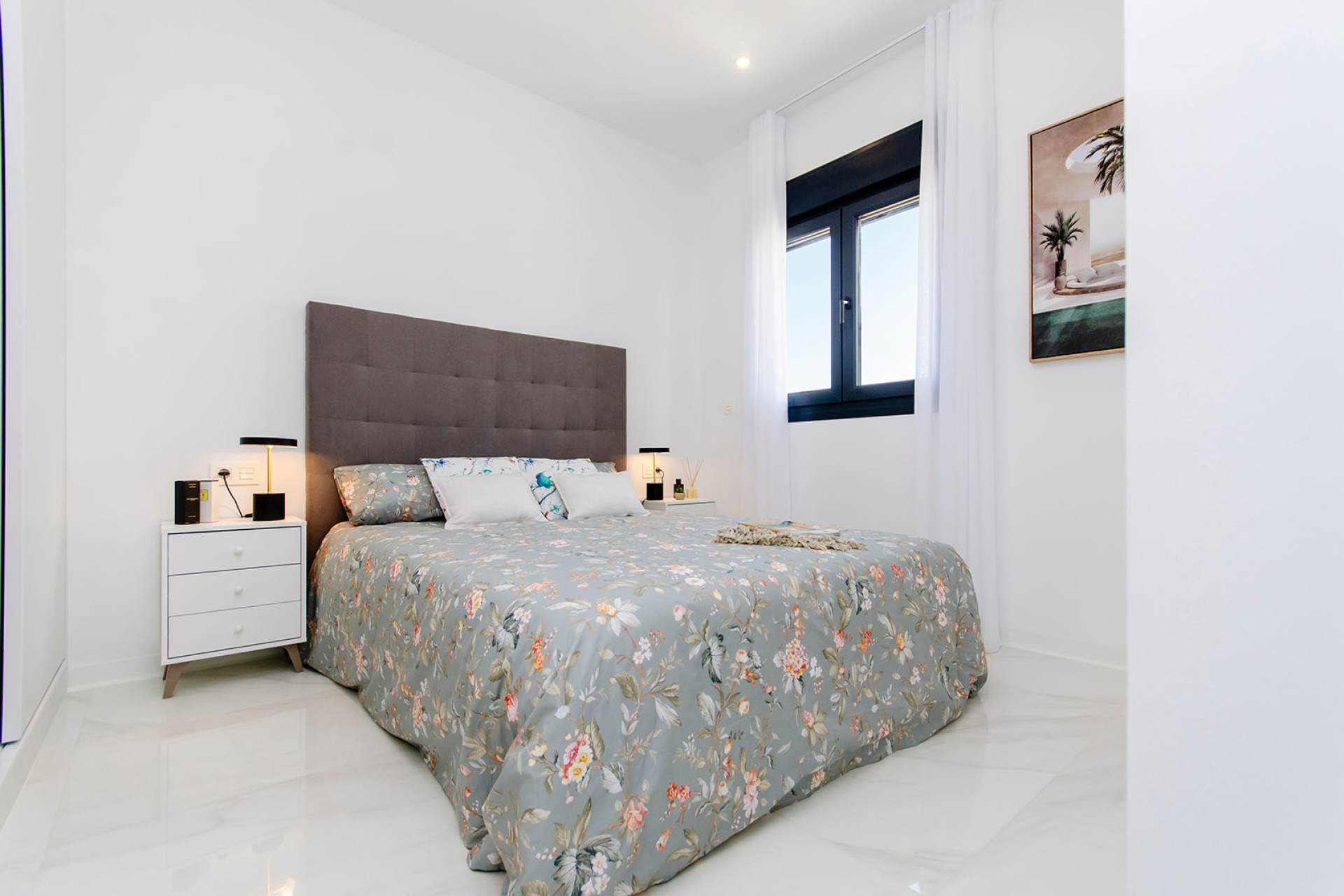 Nouvelle construction - Maison mitoyenne -
Entre Naranjos - Vistabella