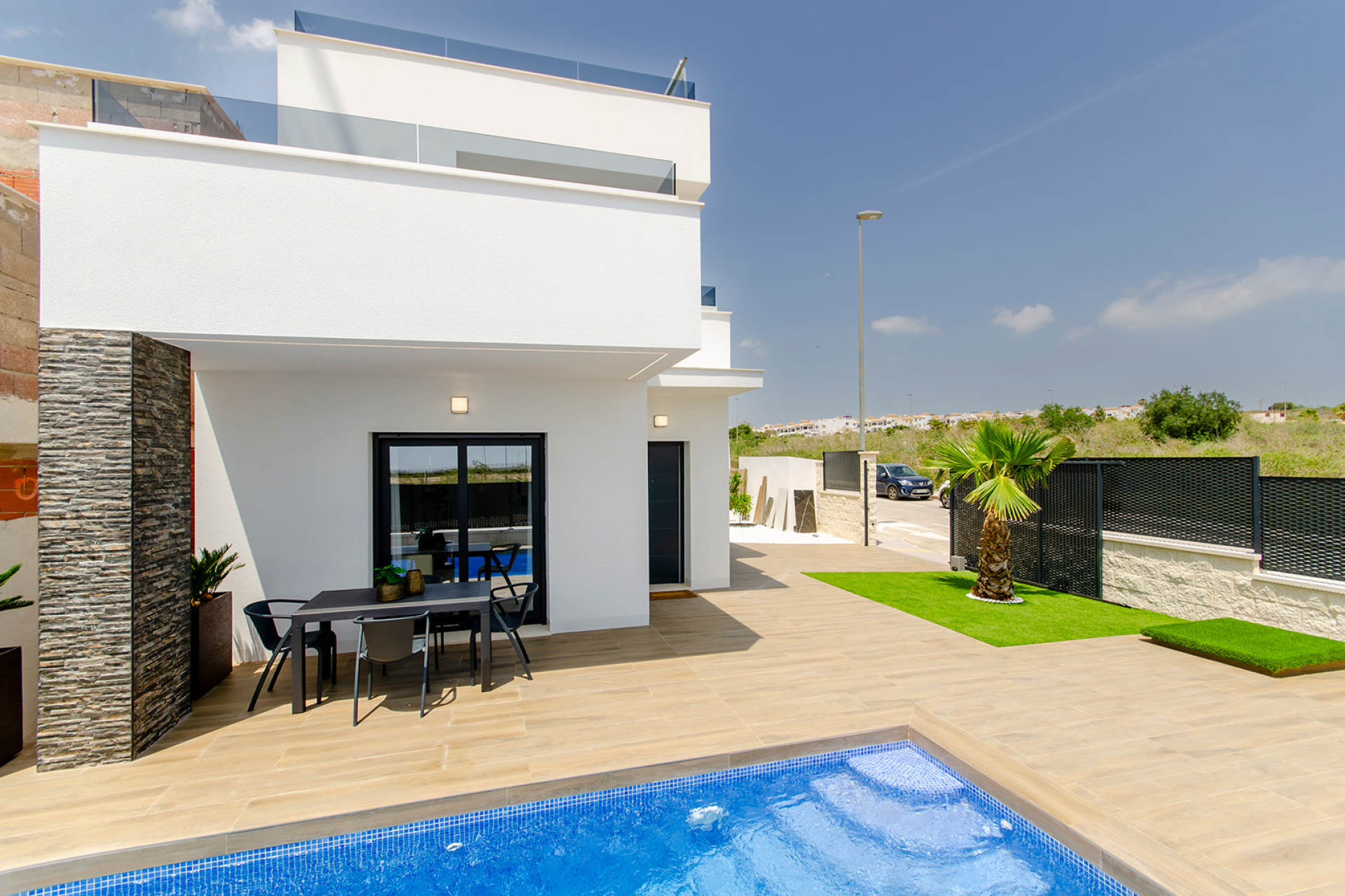 Nouvelle construction - Maison mitoyenne -
Entre Naranjos - Vistabella