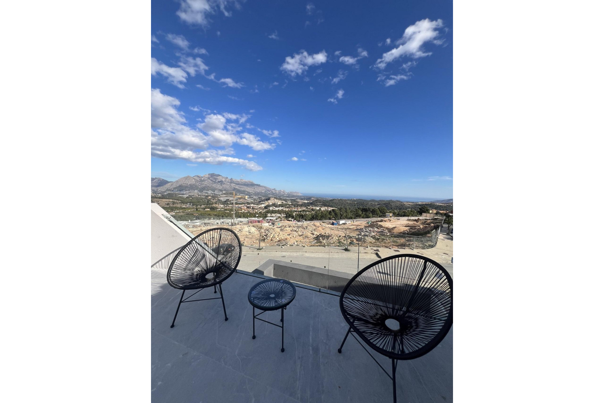 Nouvelle construction - Maison mitoyenne -
Polop - PAU1