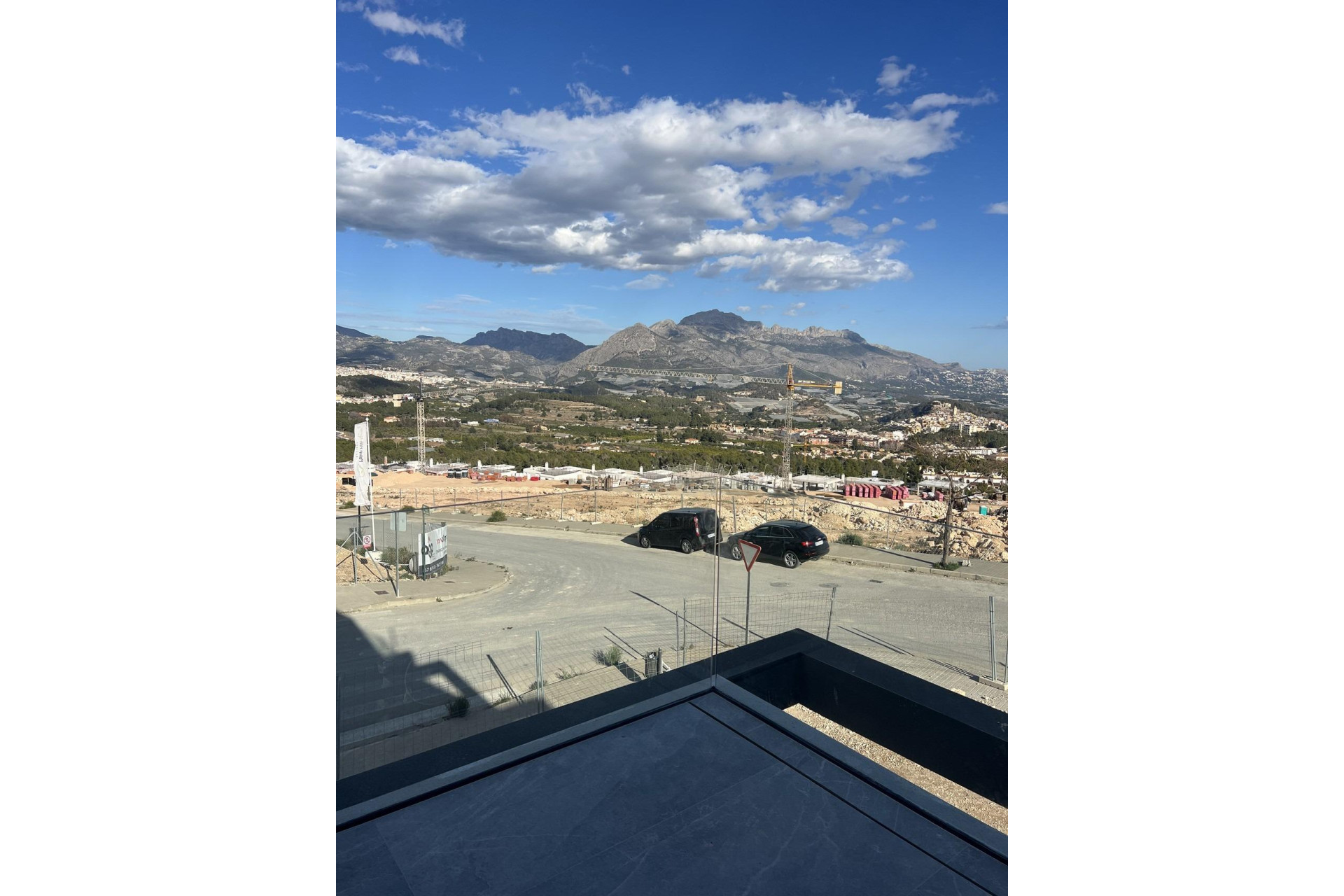 Nouvelle construction - Maison mitoyenne -
Polop - PAU1