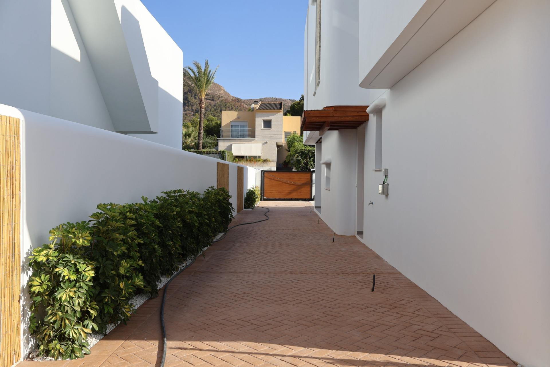 Nouvelle construction - Villa -
Alfas del Pí - El Albir