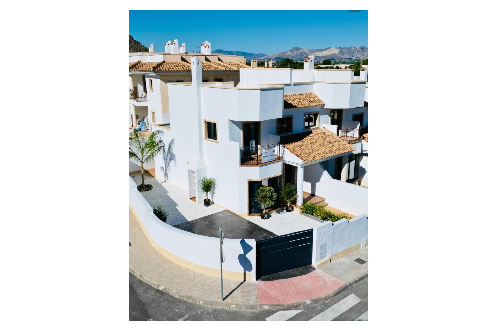Nouvelle construction - Villa -
Cox