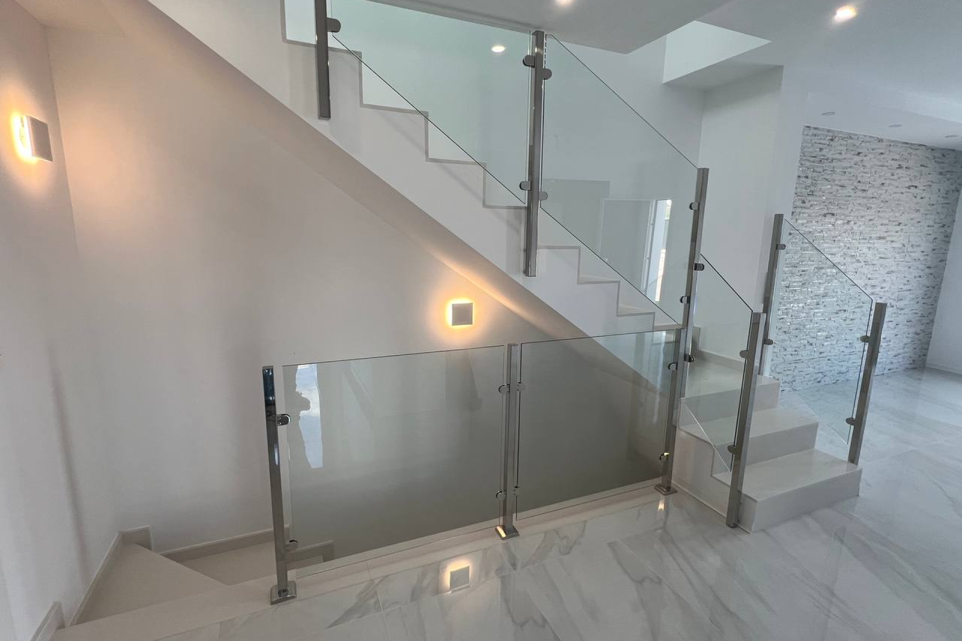 Nouvelle construction - Villa -
Entre Naranjos - Vistabella