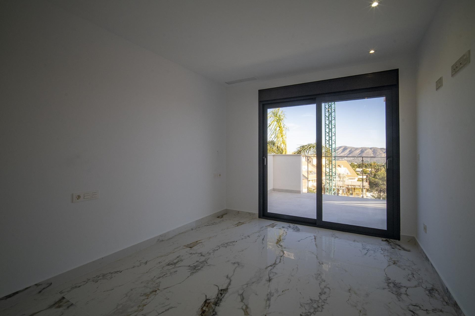 Nouvelle construction - Villa -
La Nucía - Urb. Don Mar