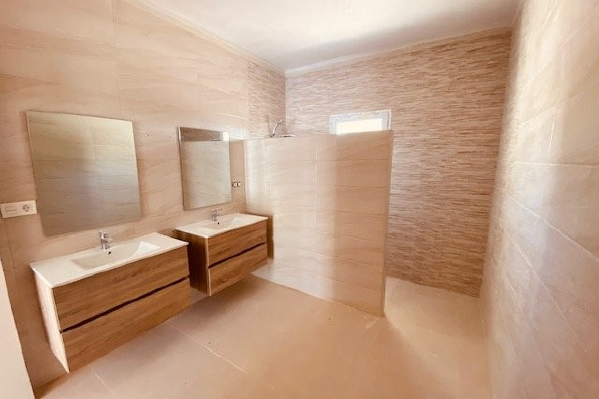 Nouvelle construction - Villa -
Macisvenda