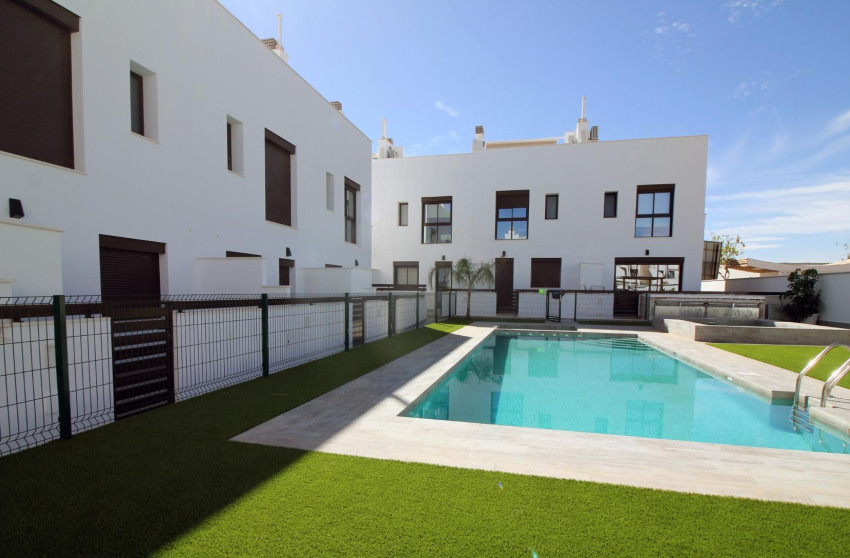 Nouvelle construction - Villa -
Pilar de la Horadada - parque Andromeda