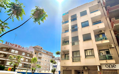 Plat - Herverkoop - Torrevieja - Torrevieja