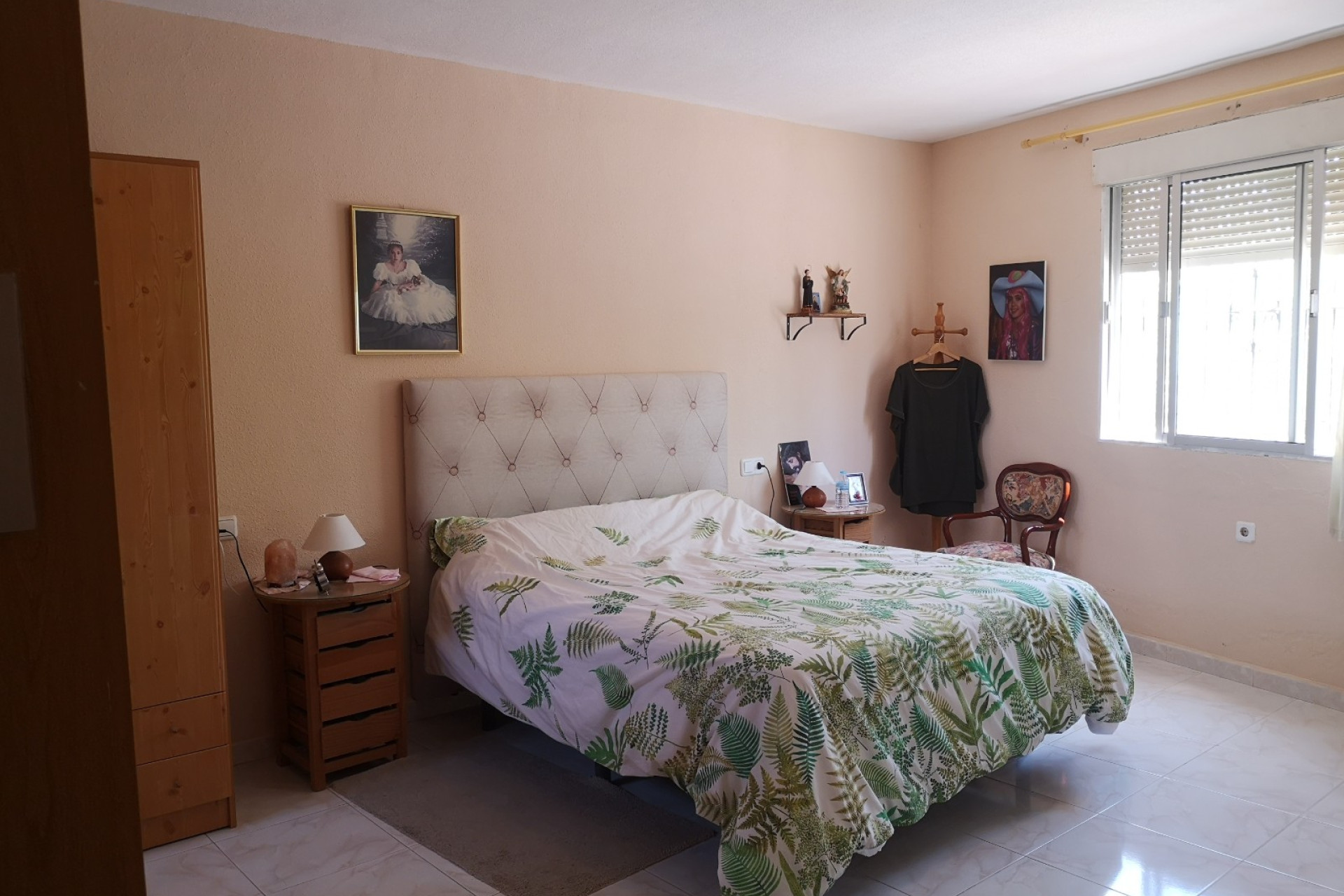 Resale - 5. Finca / Country Property -
Los Montesinos