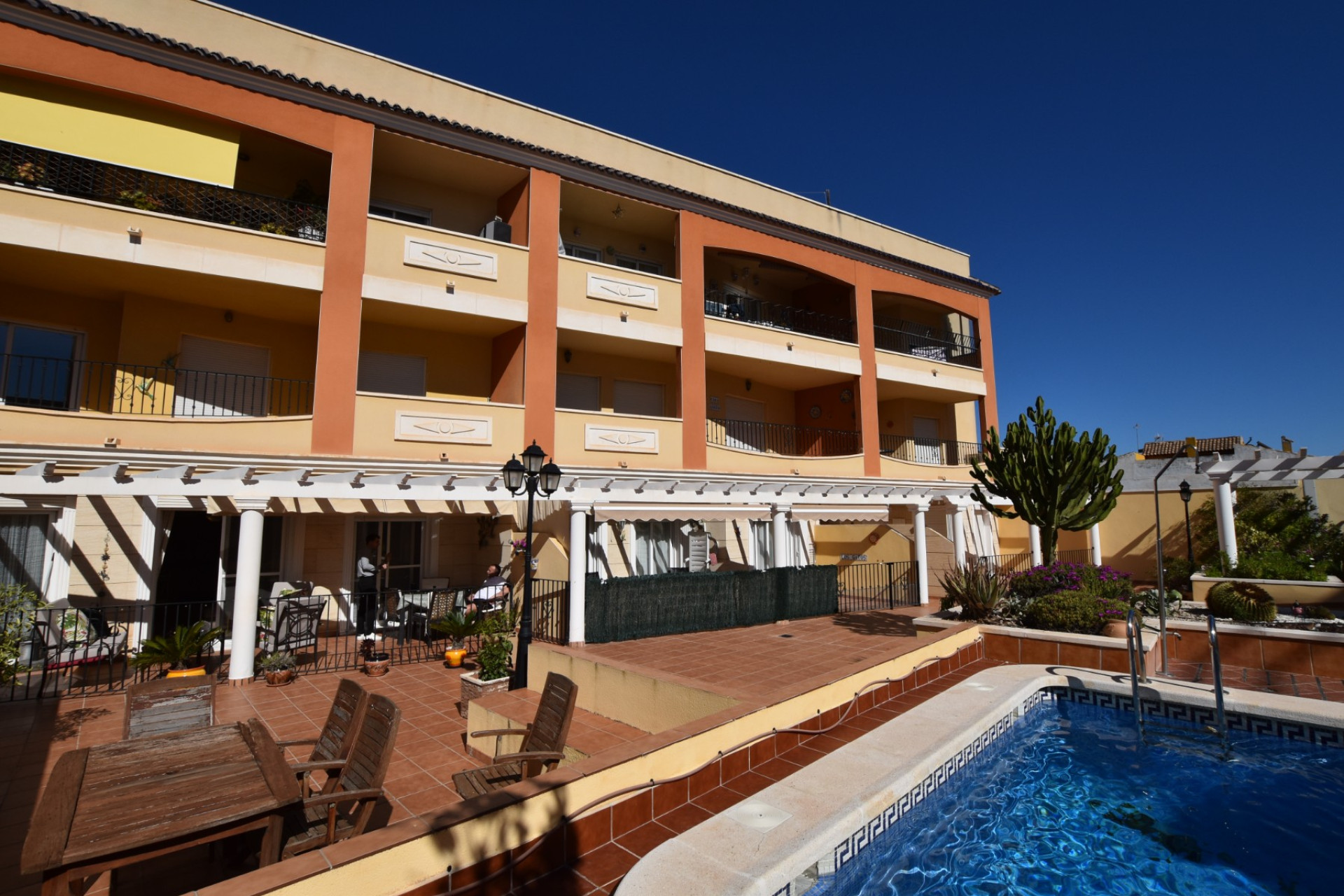 Resale - Apartment -
Algorfa