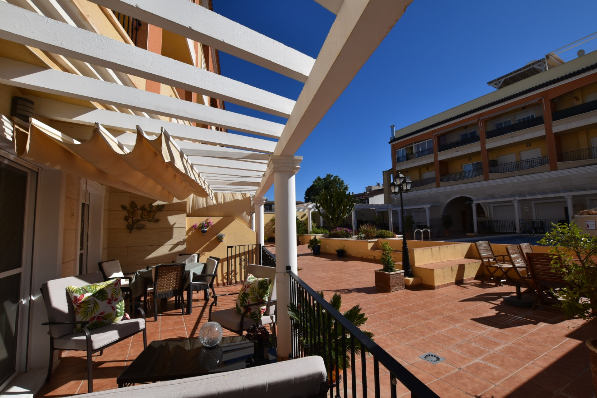 Resale - Apartment -
Algorfa