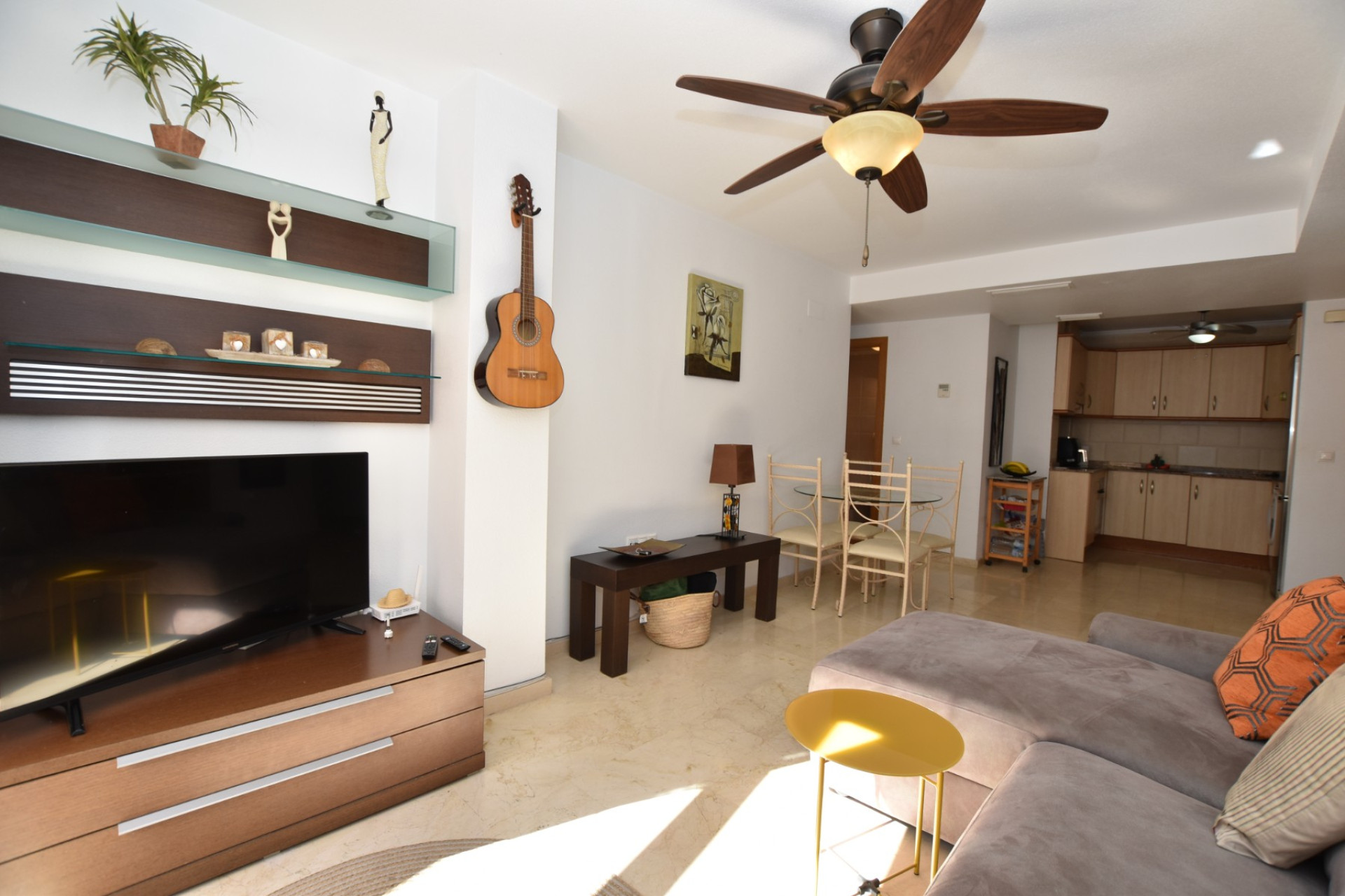 Resale - Apartment -
Algorfa
