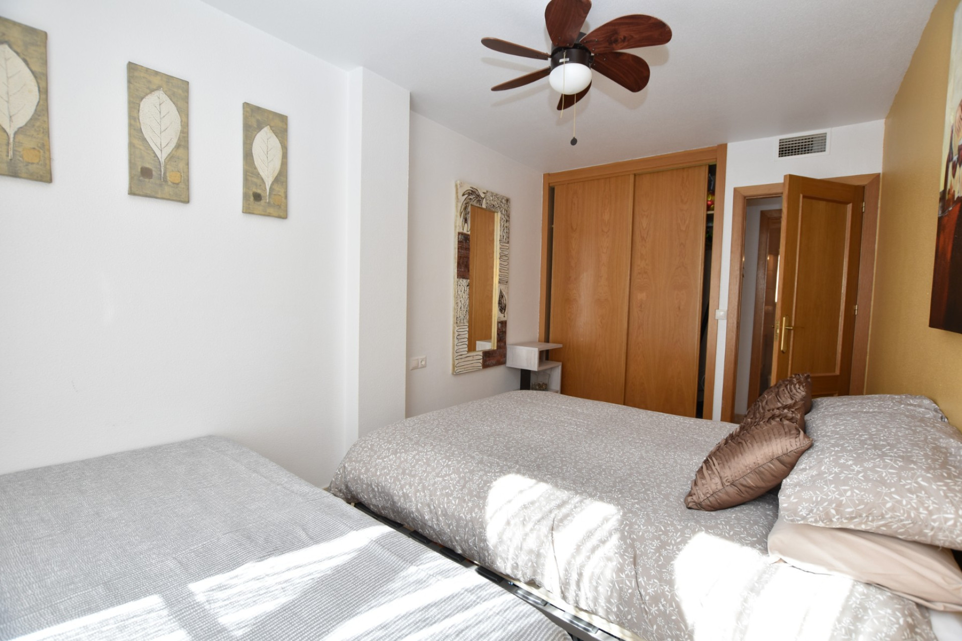 Resale - Apartment -
Algorfa