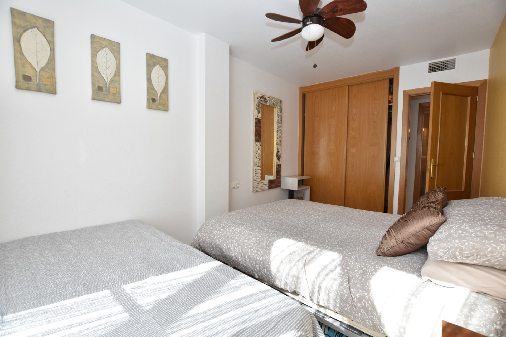 Resale - Apartment -
Algorfa