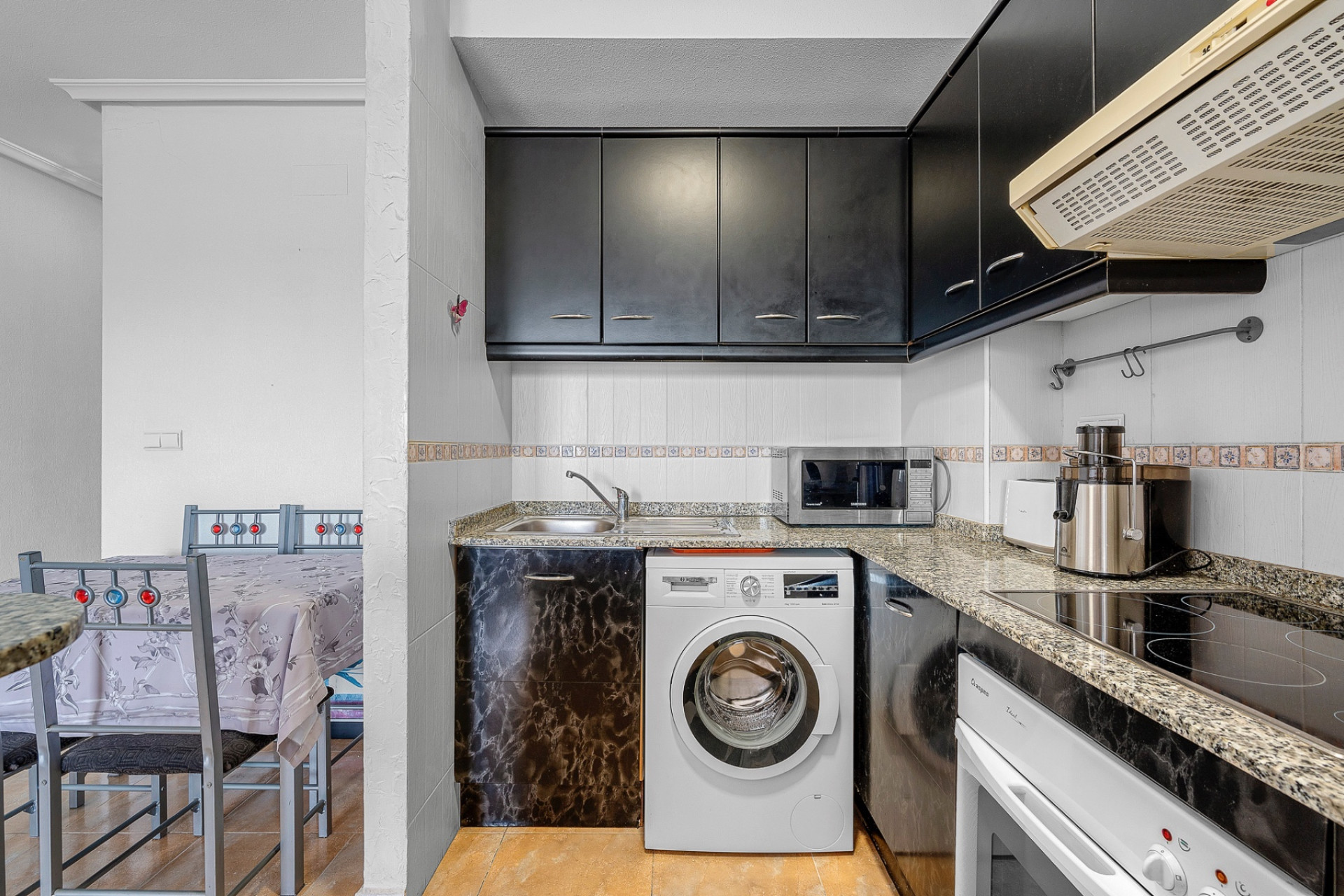 Resale - Apartment -
Almoradí