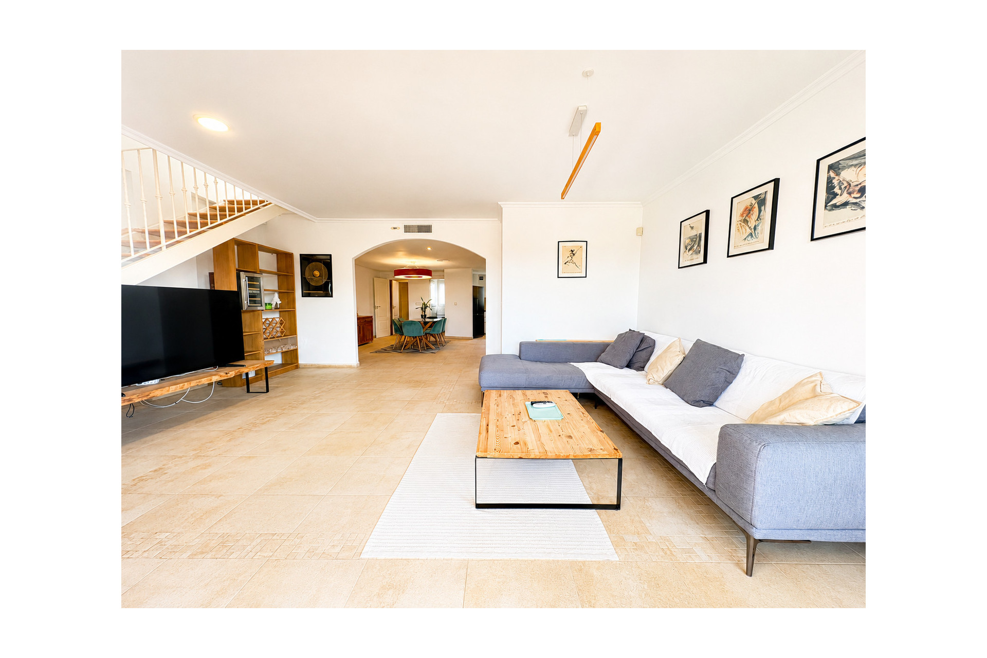 Resale - Apartment -
Altaona Golf and Country Village - Altaona Golf - Country Village