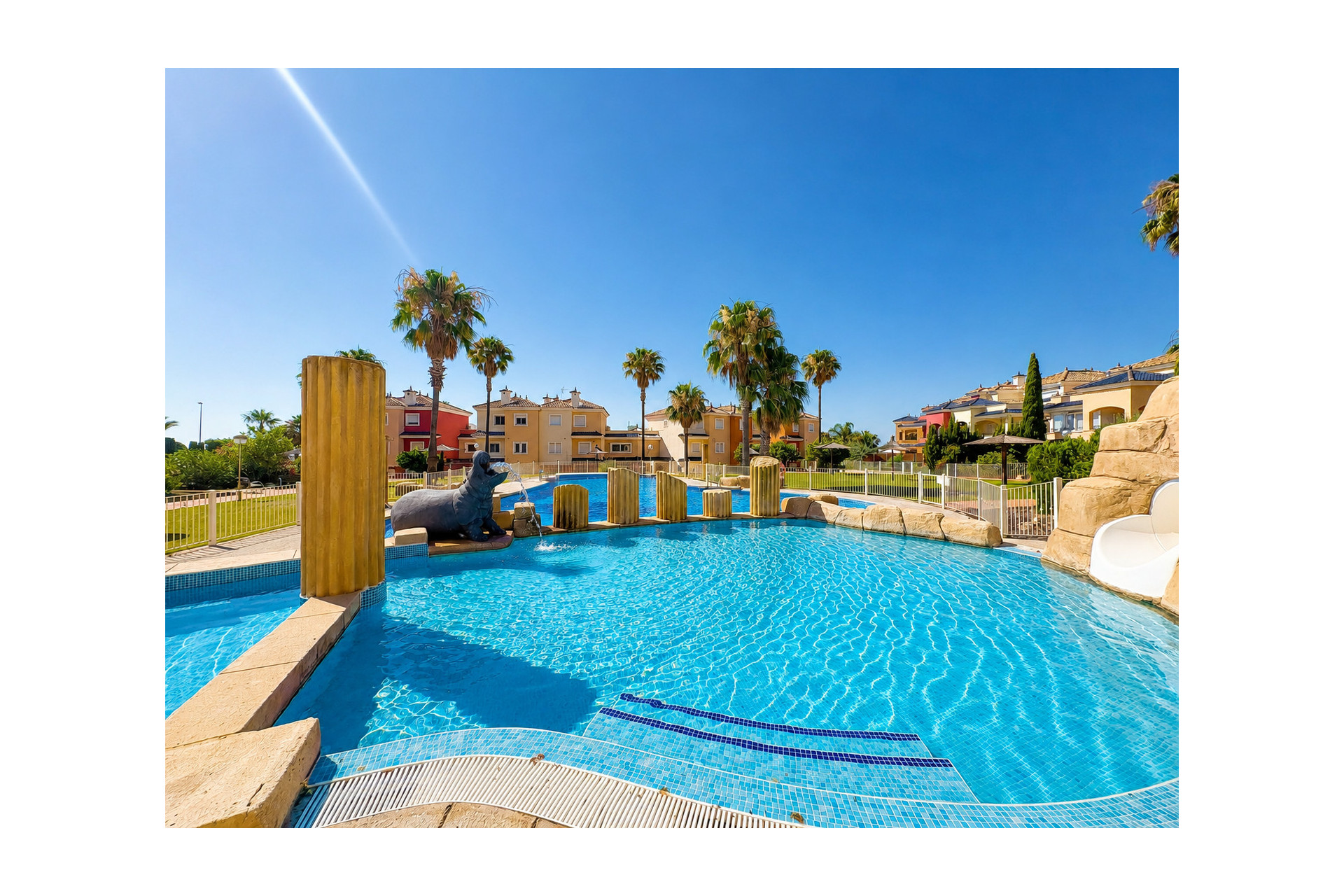 Resale - Apartment -
Altaona Golf and Country Village - Altaona Golf - Country Village