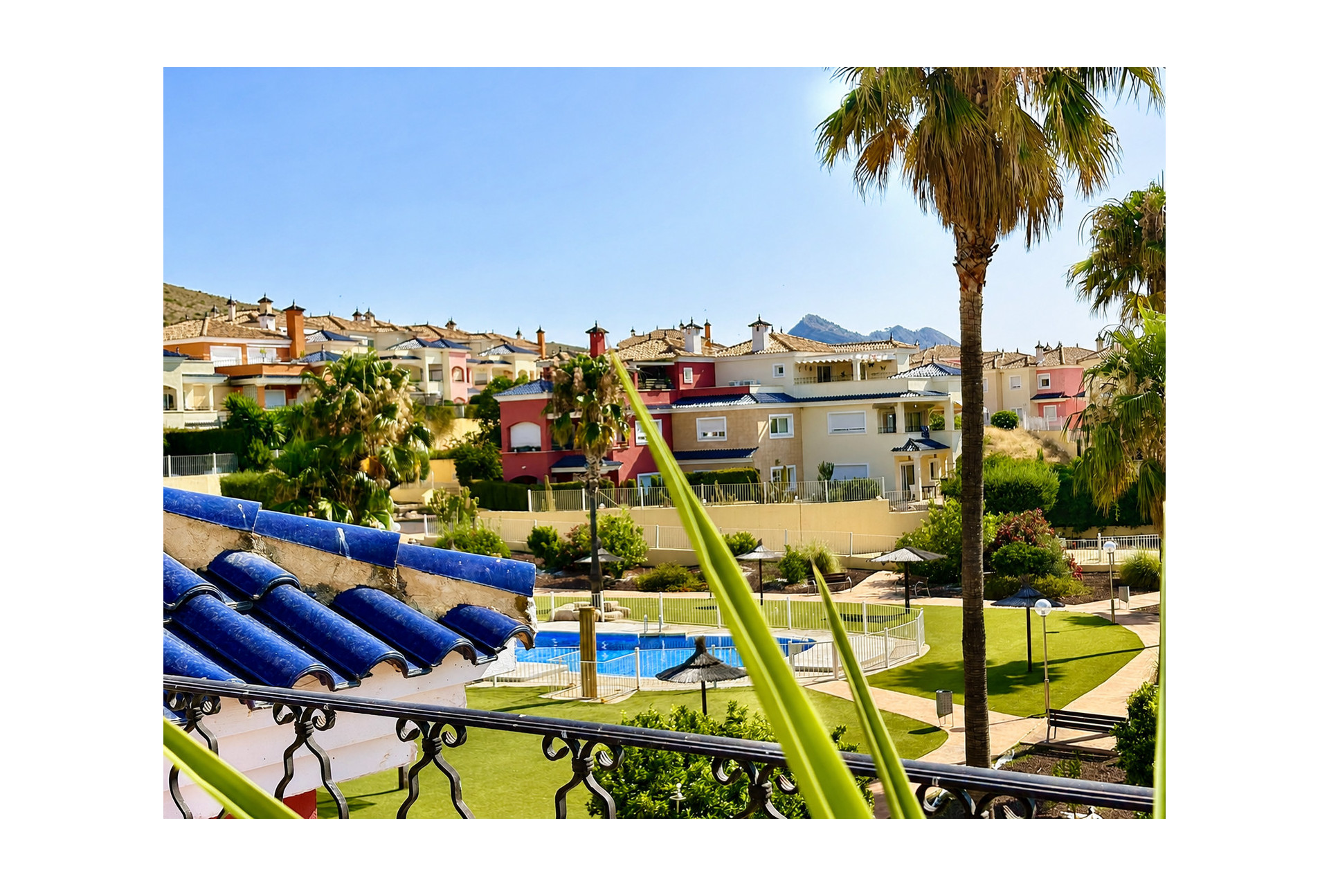 Resale - Apartment -
Altaona Golf and Country Village - Altaona Golf - Country Village