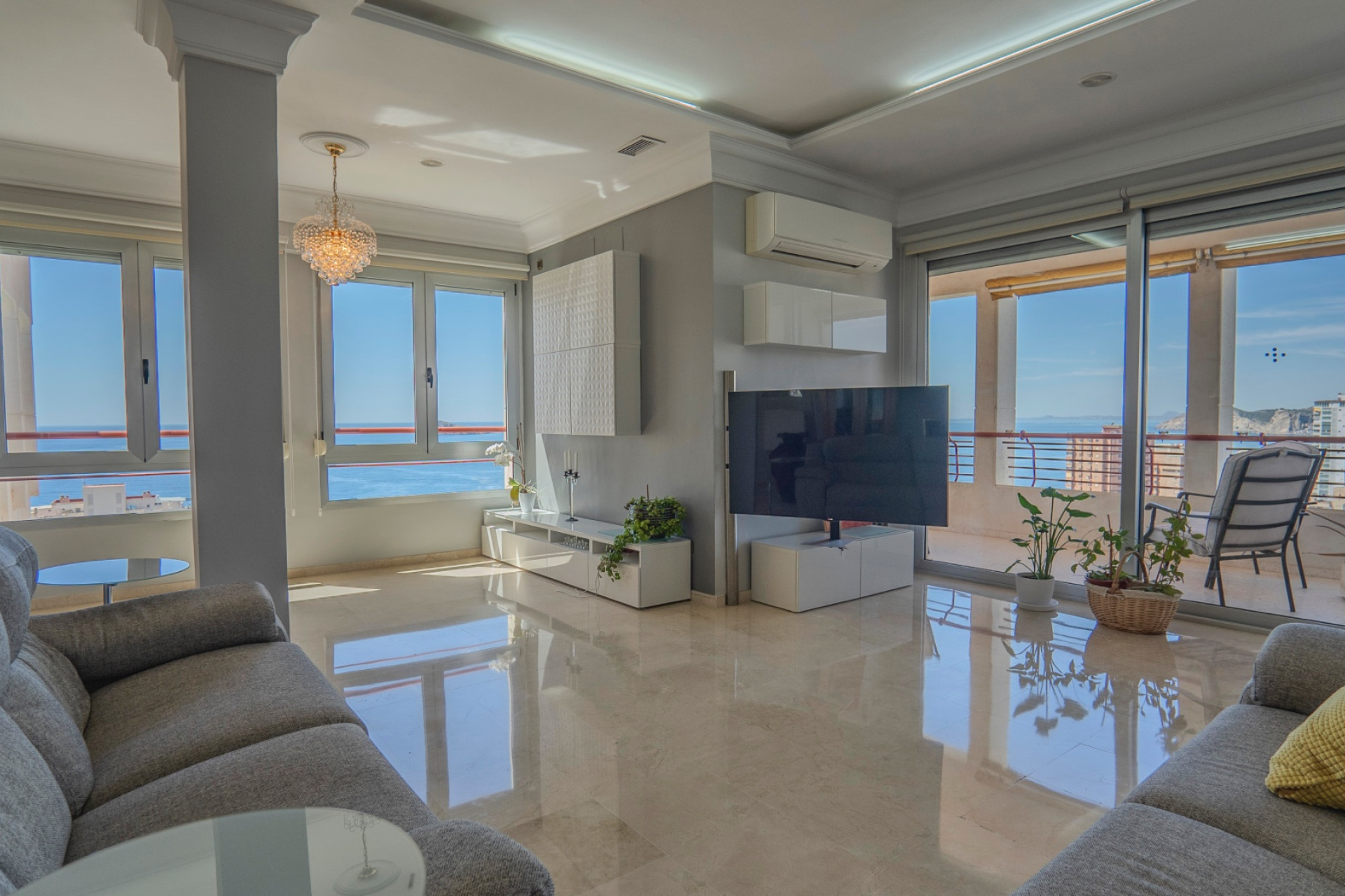 Resale - Apartment -
Benidorm - Coblanca