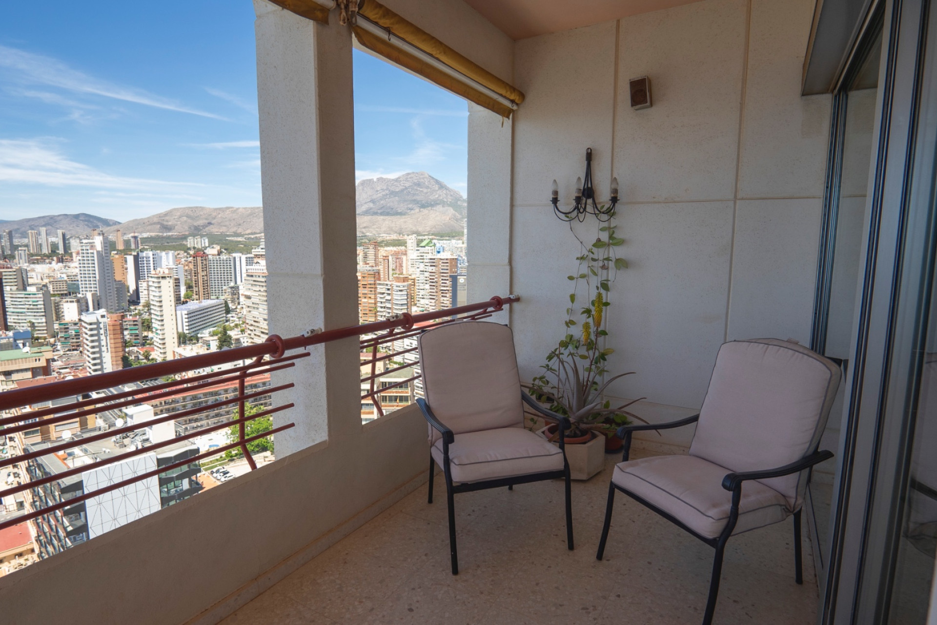 Resale - Apartment -
Benidorm - Coblanca