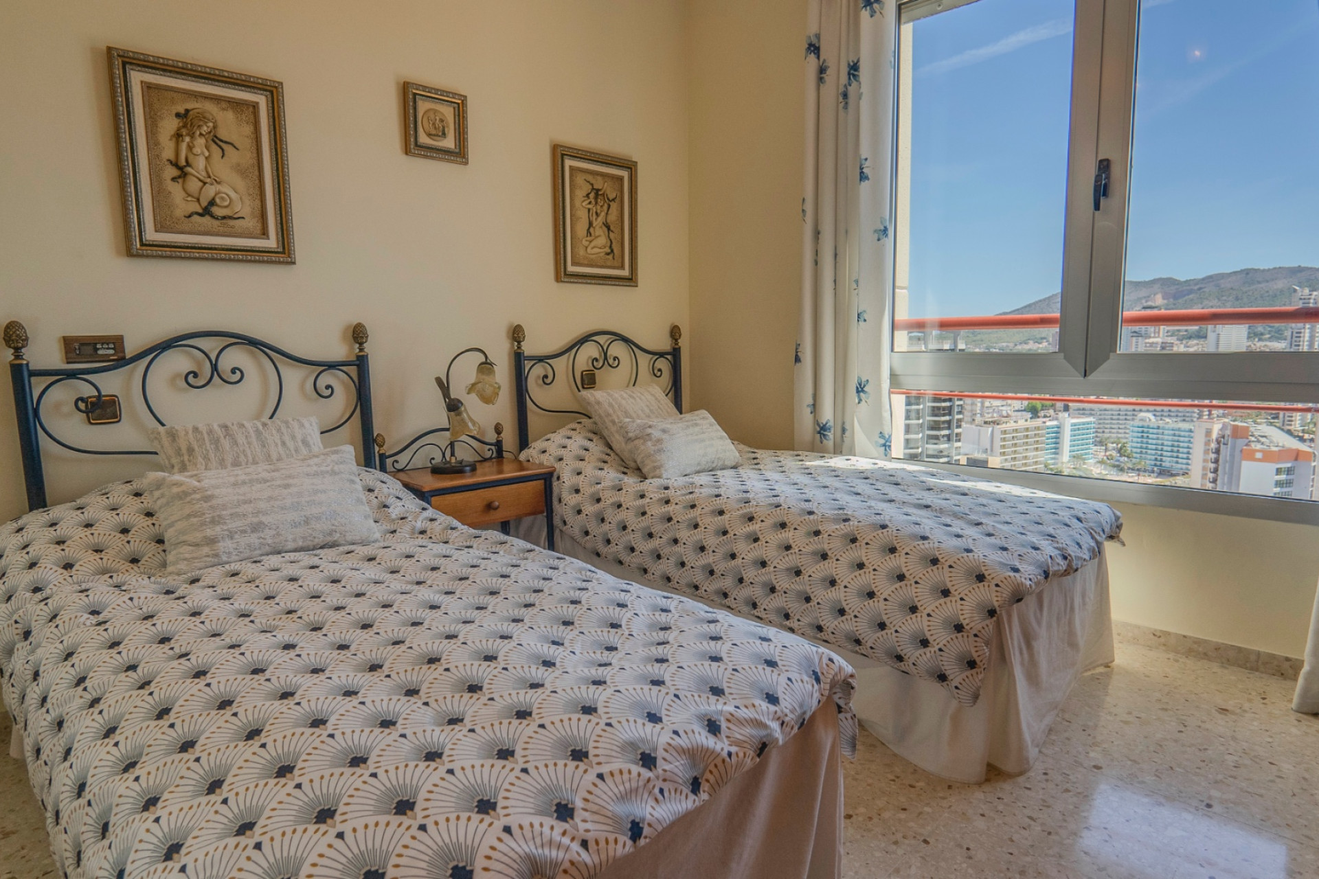 Resale - Apartment -
Benidorm - Coblanca