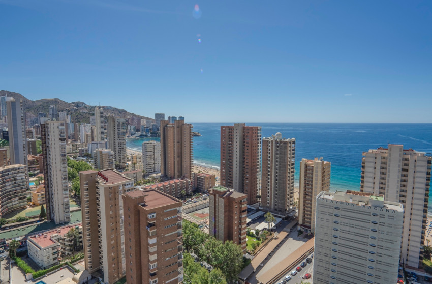 Resale - Apartment -
Benidorm