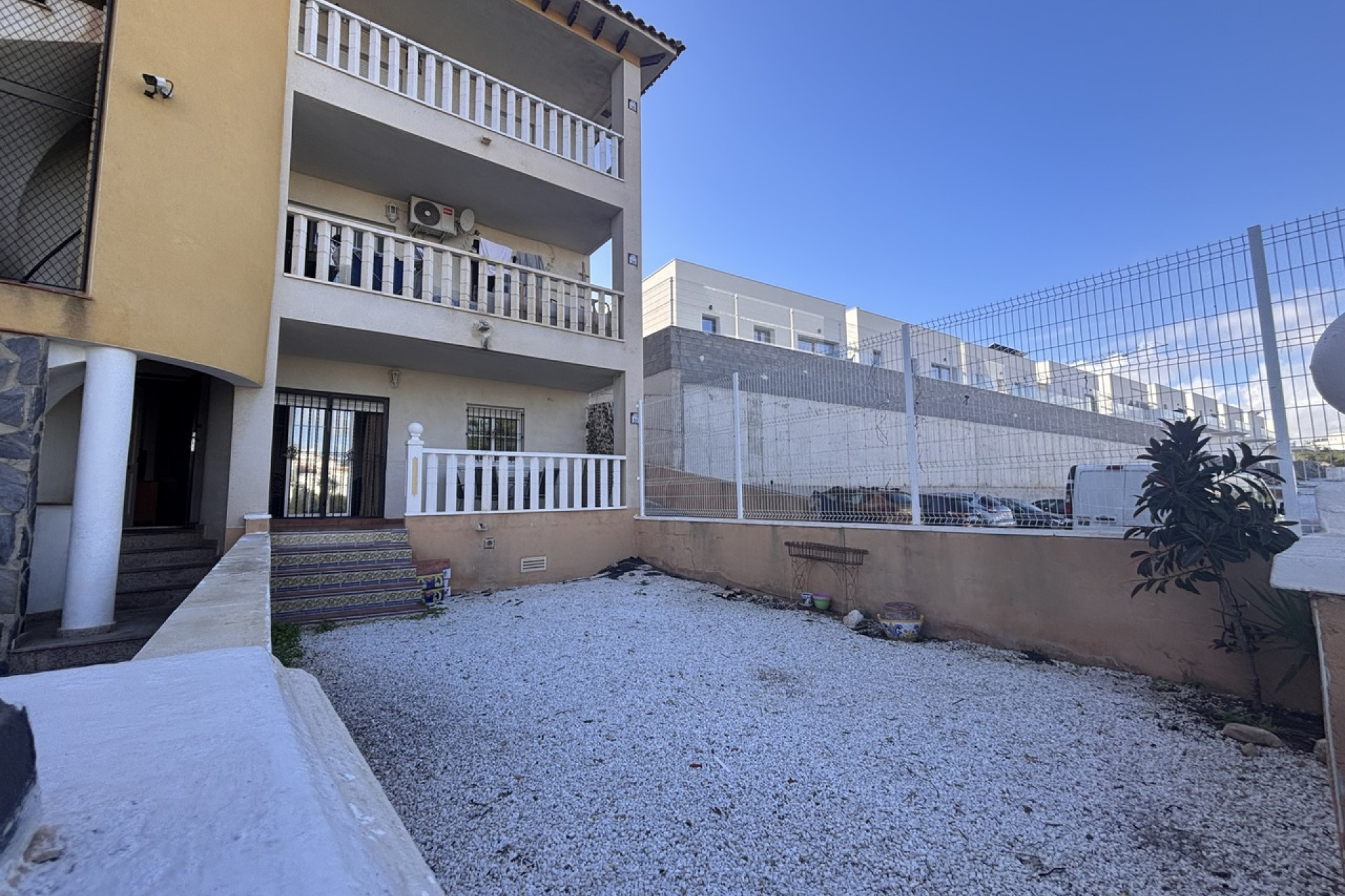 Resale - Apartment -
Cabo Roig