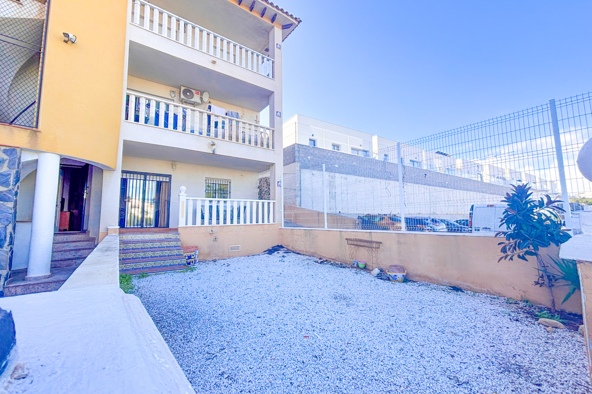 Resale - Apartment -
Cabo Roig