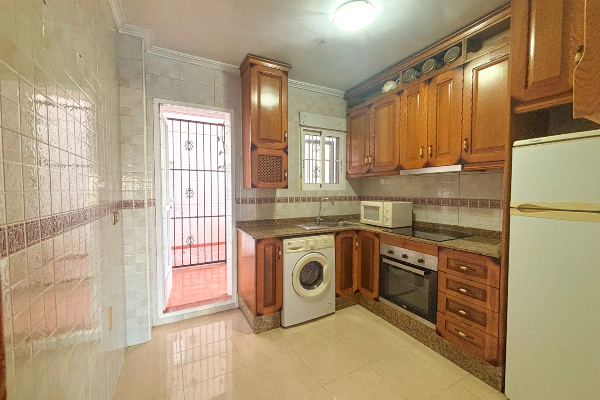 Resale - Apartment -
Cabo Roig