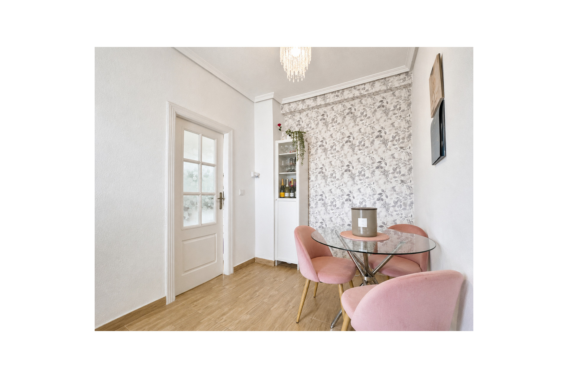 Resale - Apartment -
Cabo Roig