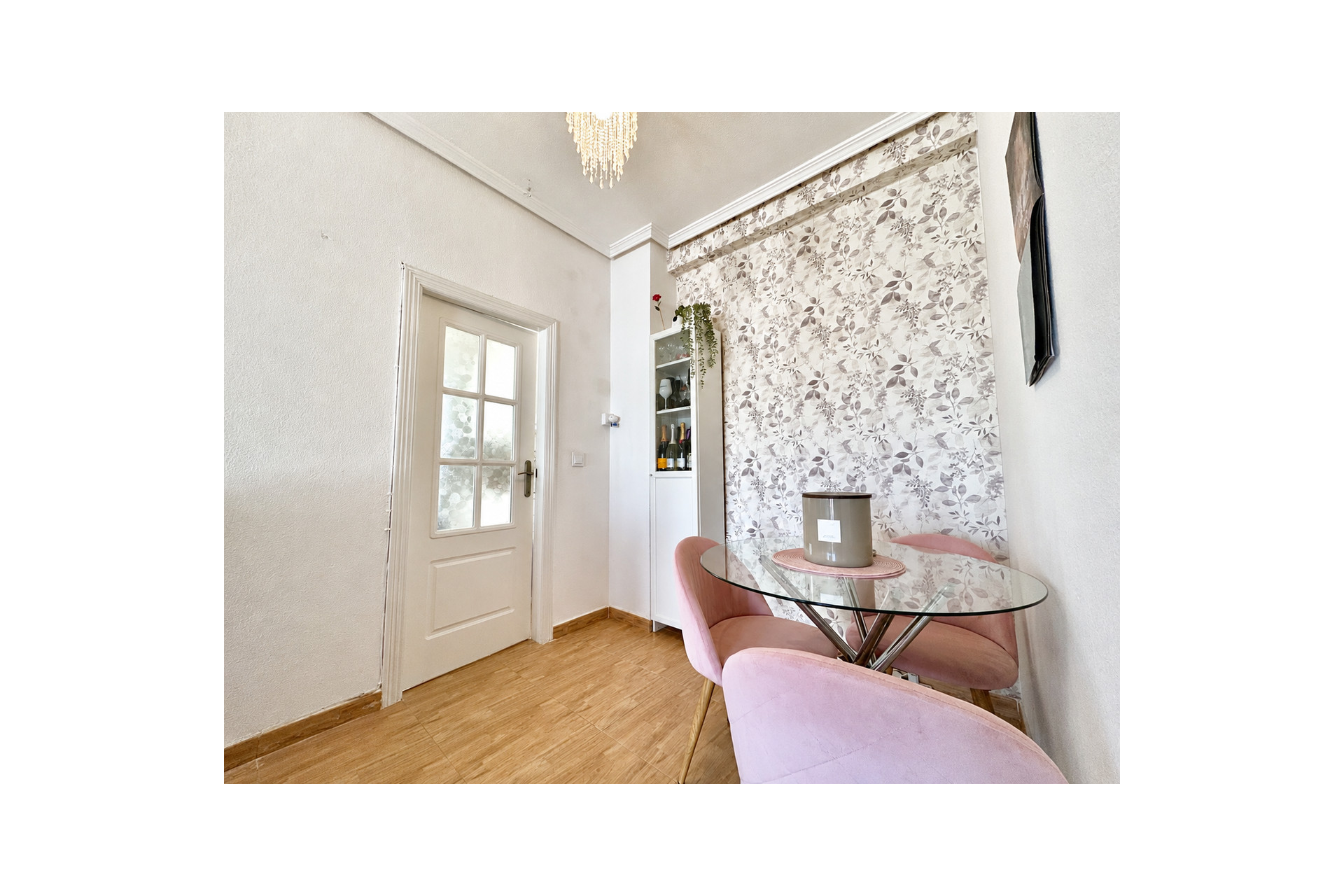 Resale - Apartment -
Cabo Roig