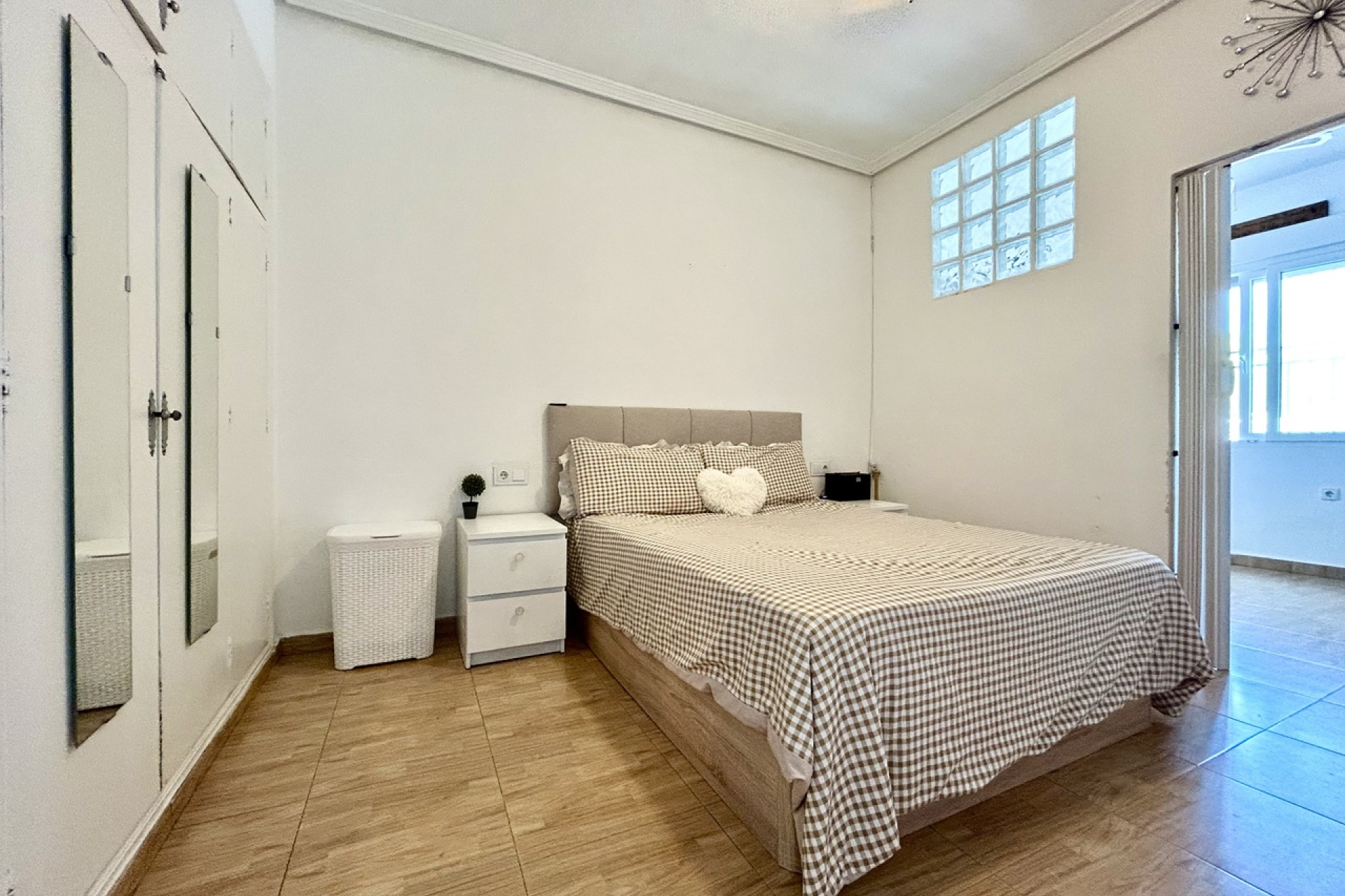 Resale - Apartment -
Cabo Roig