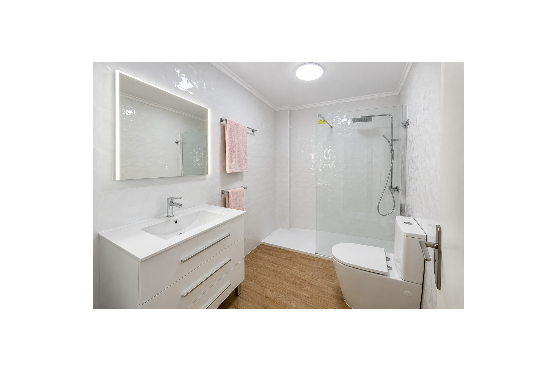 Resale - Apartment -
Cabo Roig