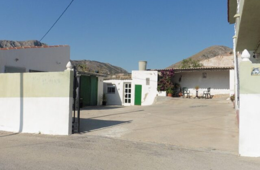 Resale - Apartment -
El Canton