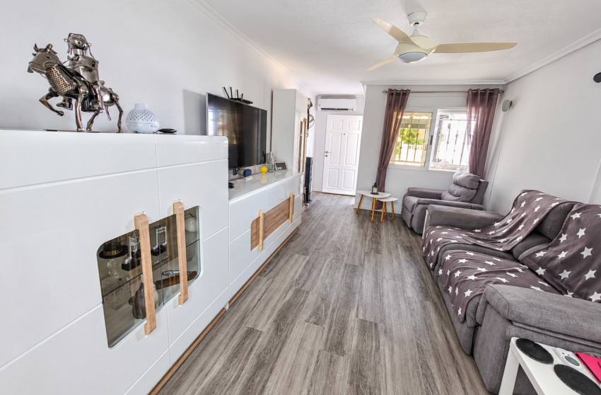 Resale - Apartment -
Entre Naranjos - Inland