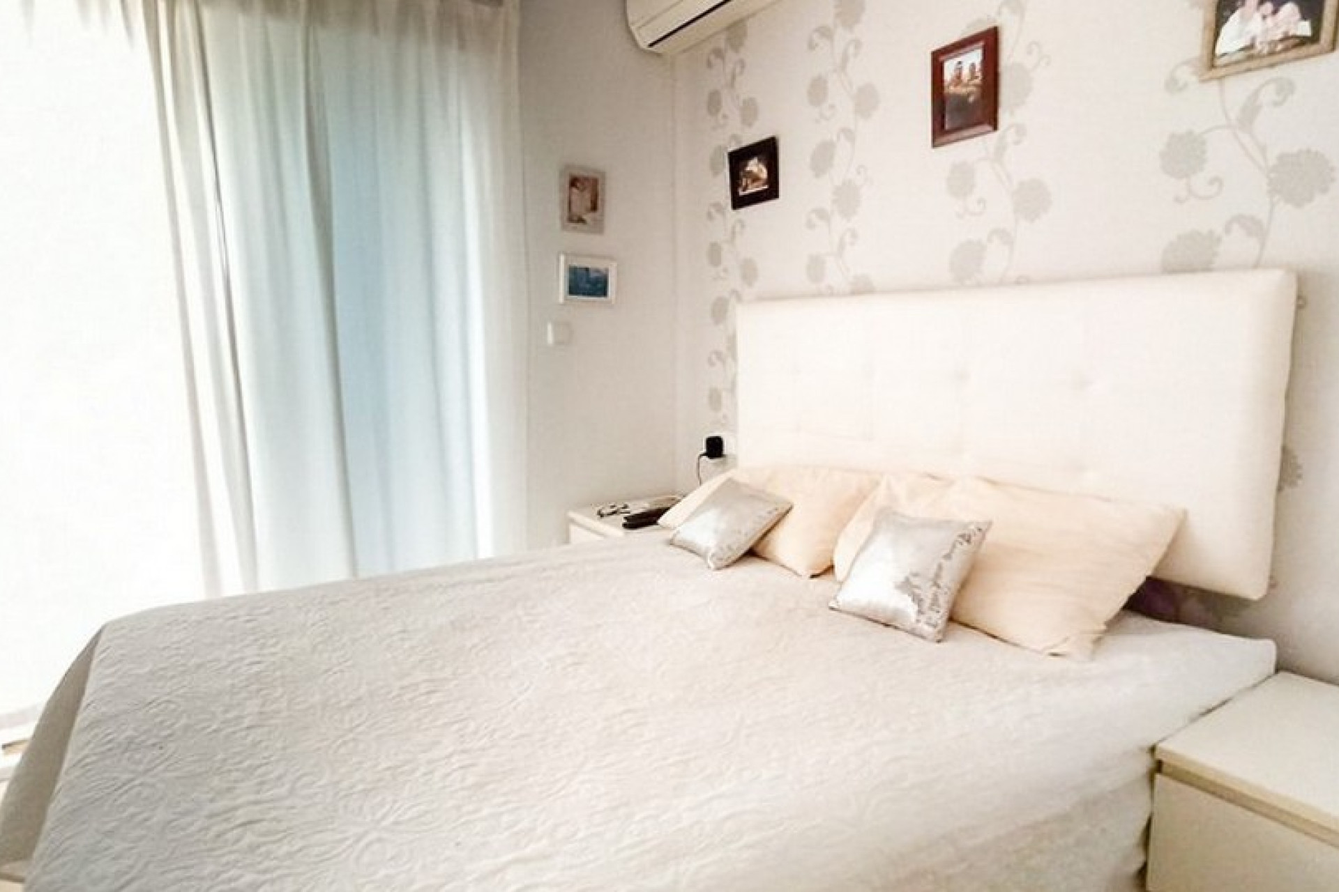 Resale - Apartment -
Formentera del Segura