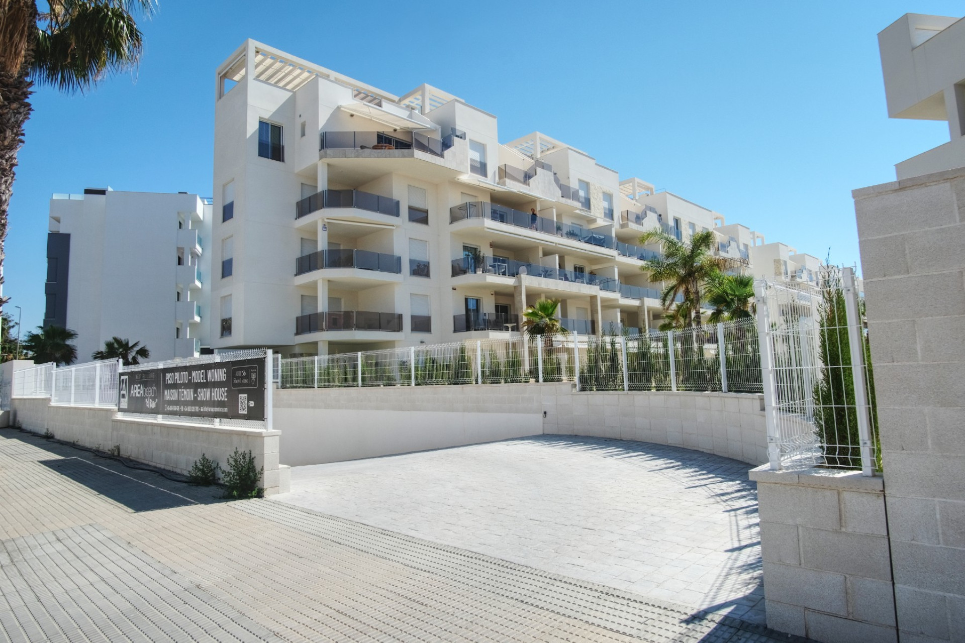 Resale - Apartment -
Guardamar del Segura - El Raso