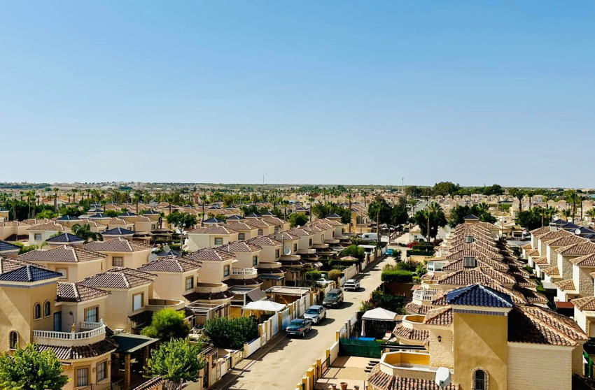 Resale - Apartment -
Guardamar del Segura - El Raso