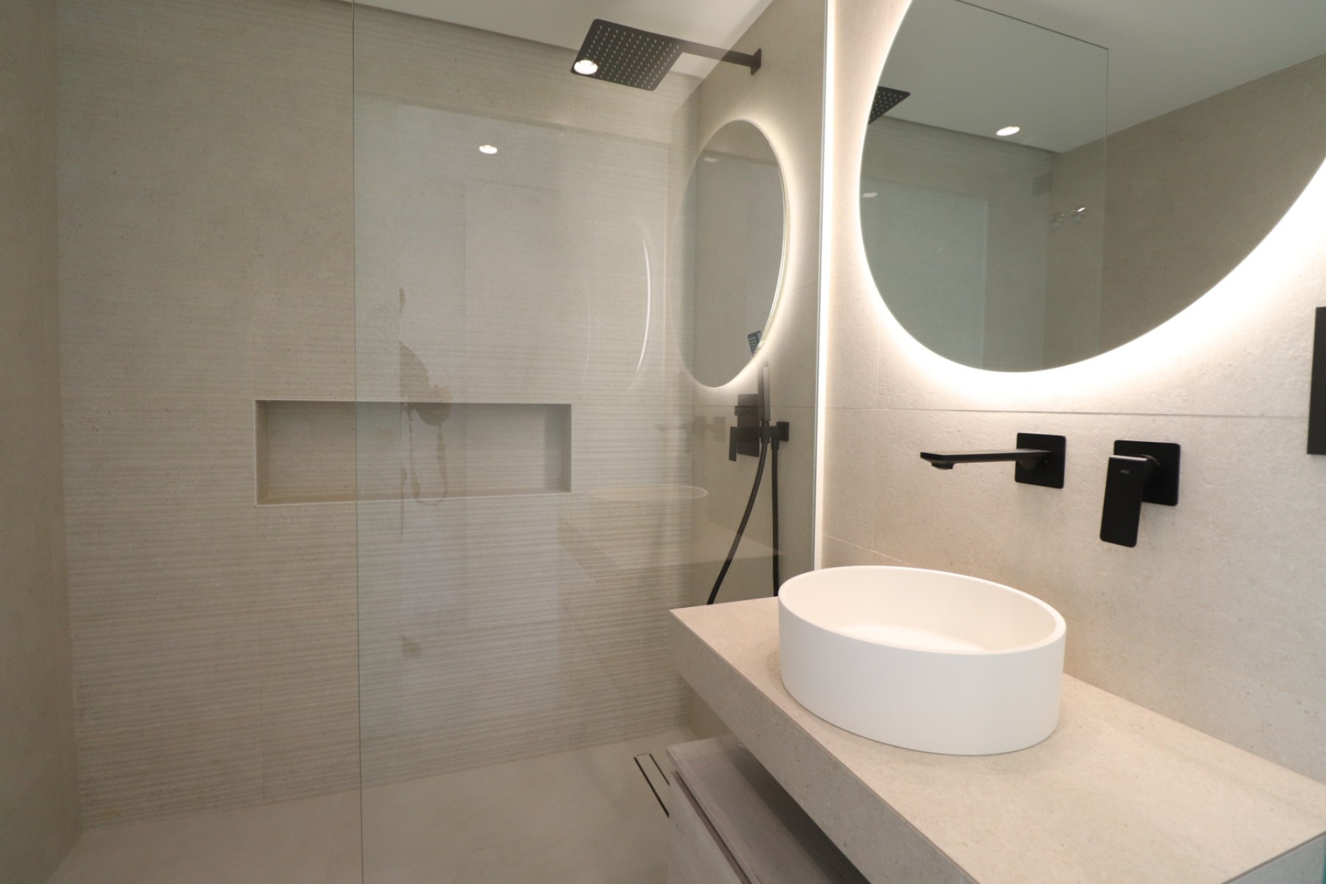 Resale - Apartment -
Guardamar del Segura - El Raso