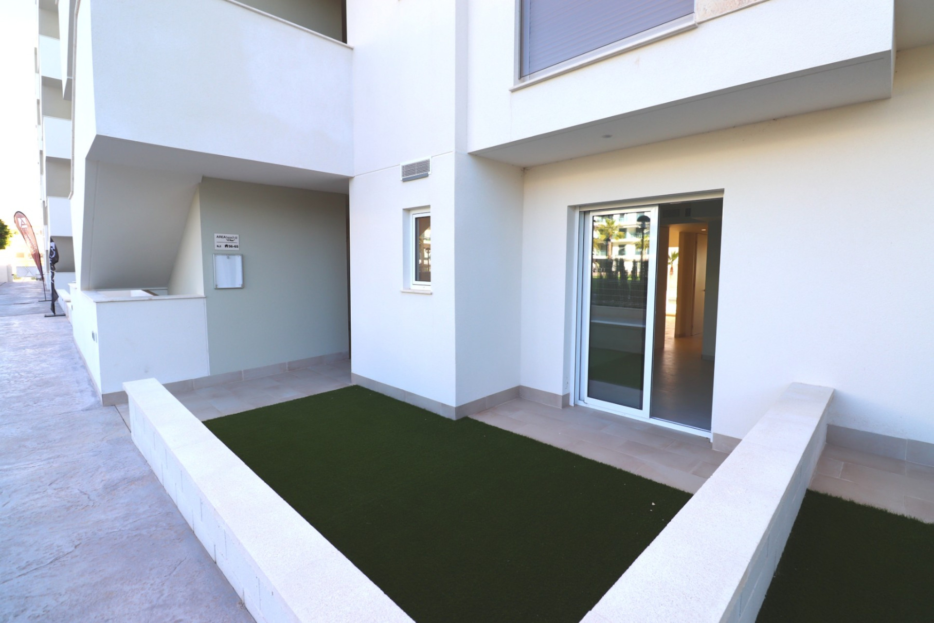 Resale - Apartment -
Guardamar del Segura - El Raso