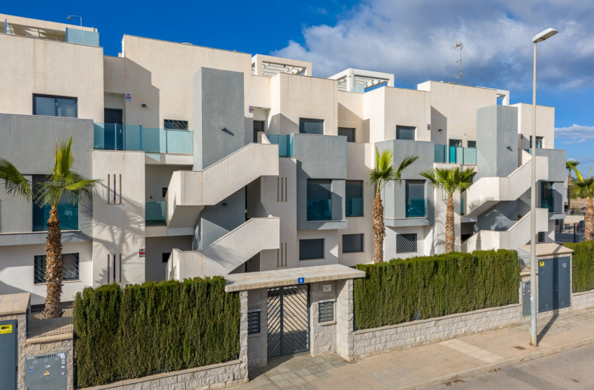 Resale - Apartment -
Guardamar del Segura - Guardamar - El Raso