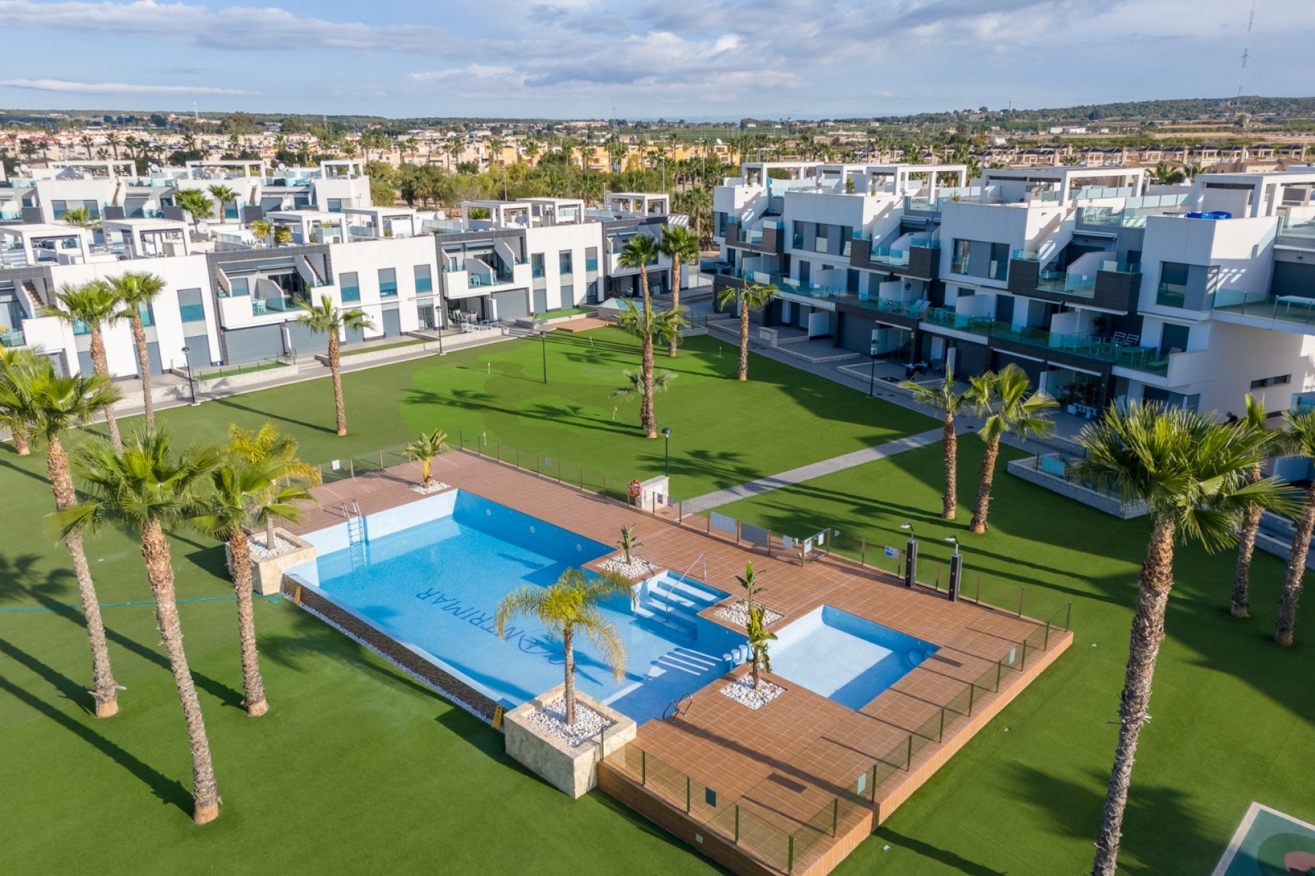 Resale - Apartment -
Guardamar del Segura - Guardamar - El Raso